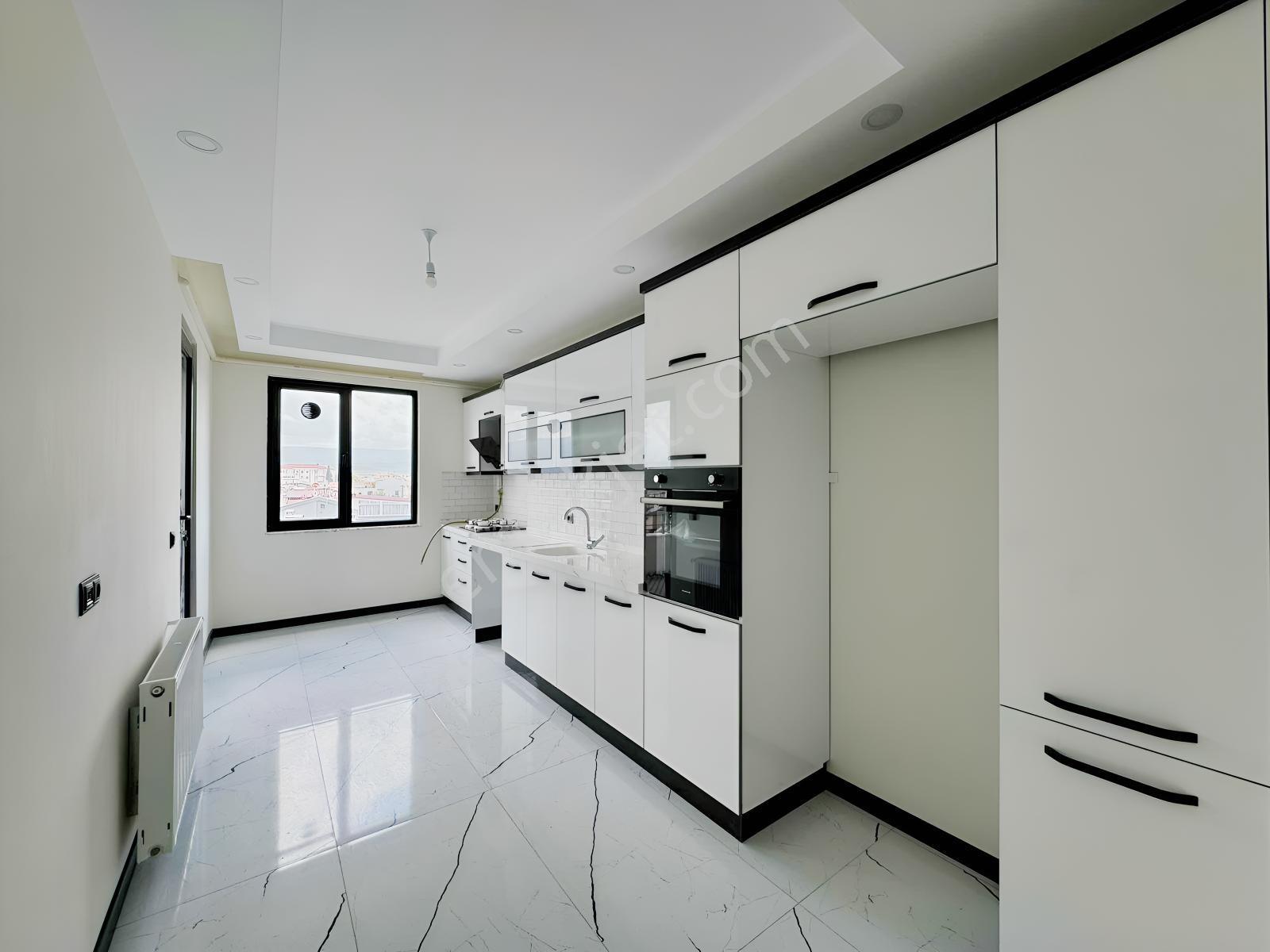 Onmax Burhaniye Merkez'de Satılık Sıfır 2+1 100 M2 Daireler - Görsel 22
