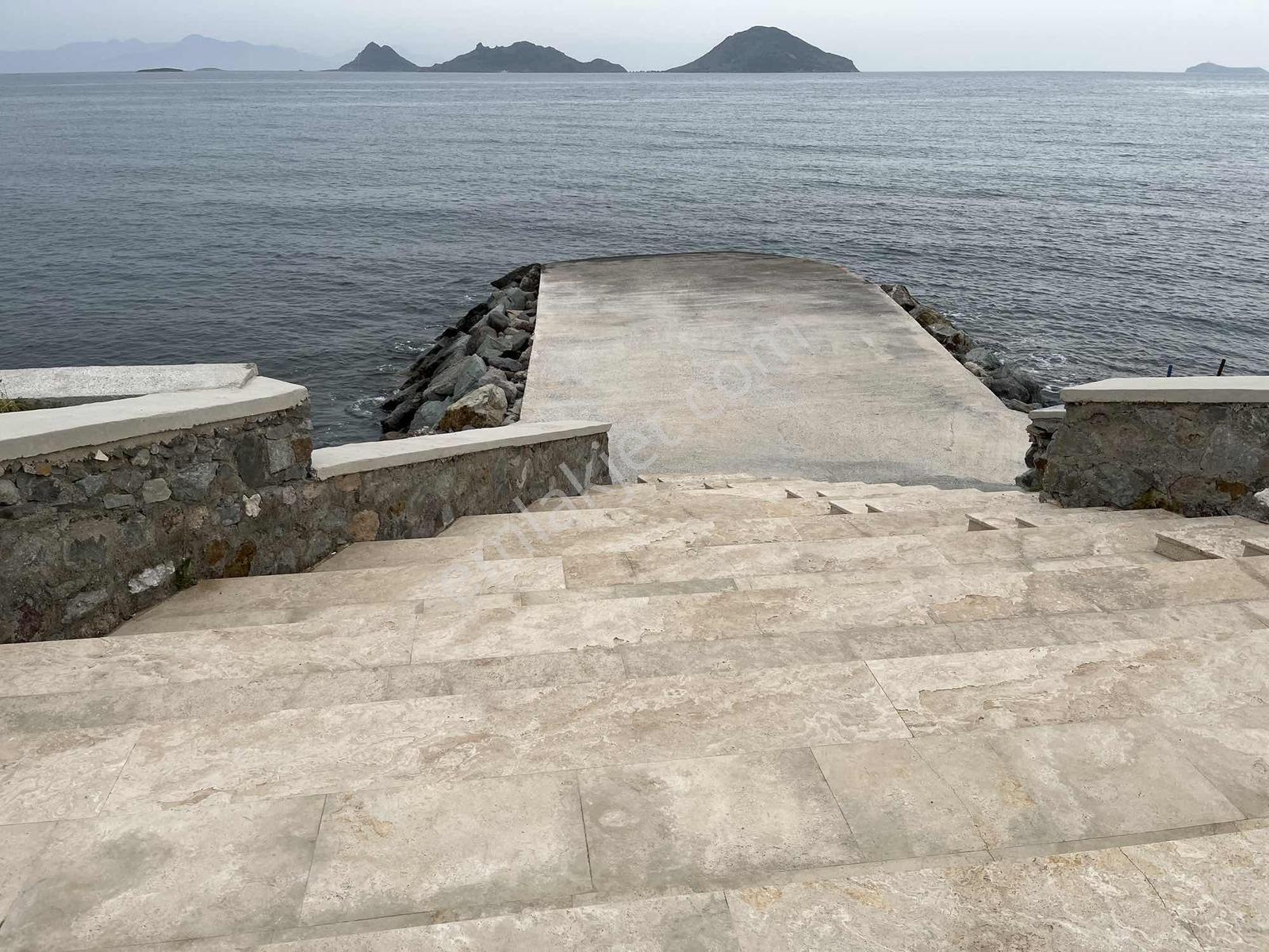 Denize 150 Metre Deniz Manzaralı 2+1 Üst Kat Daire - Görsel 35