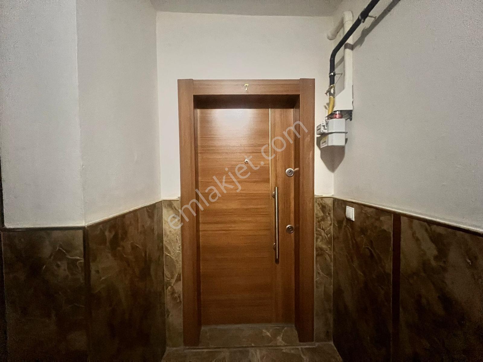 Burhaniye Merkezinde 3+1 140m2 Ebeveyn Banyolu Kiralık Daire - Görsel 30