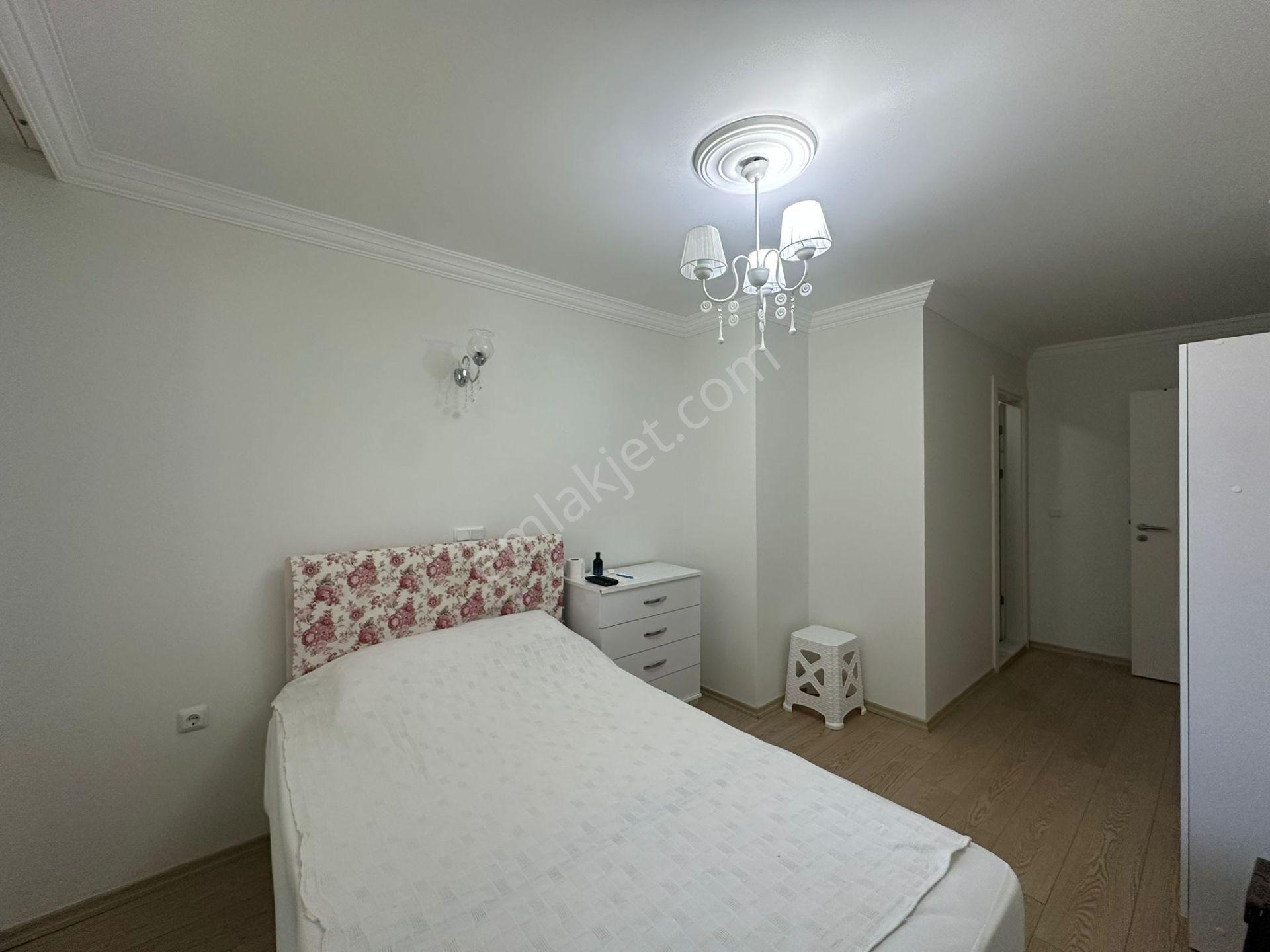 Güllük Merkezi Konumda Havuzlu Sitede 2+1 Eşyalı Satılık Daire - Görsel 18