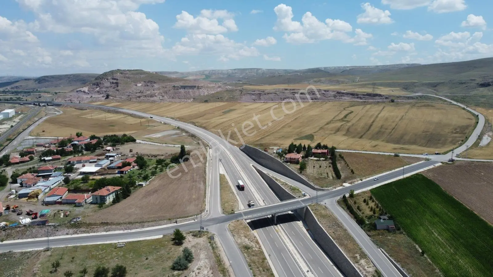 Sincan Polatlar Mah.sindeyatırımlıksanayi Projesi İmarlı Arsalar