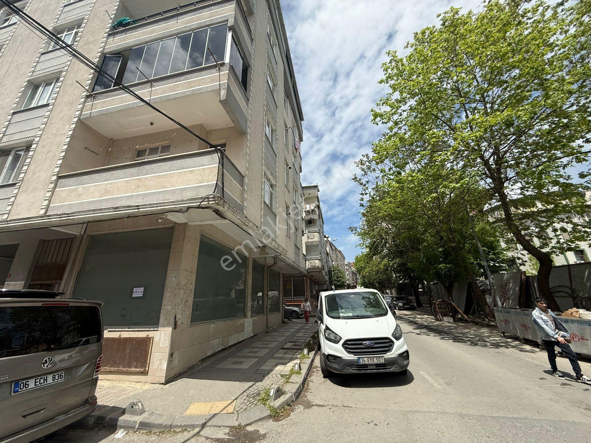 Bağcılar Merkez Mah Kiralık Dükkan 170 M2 3 Cephesi Açık Tramvay Durağı Yakını - Görsel 6