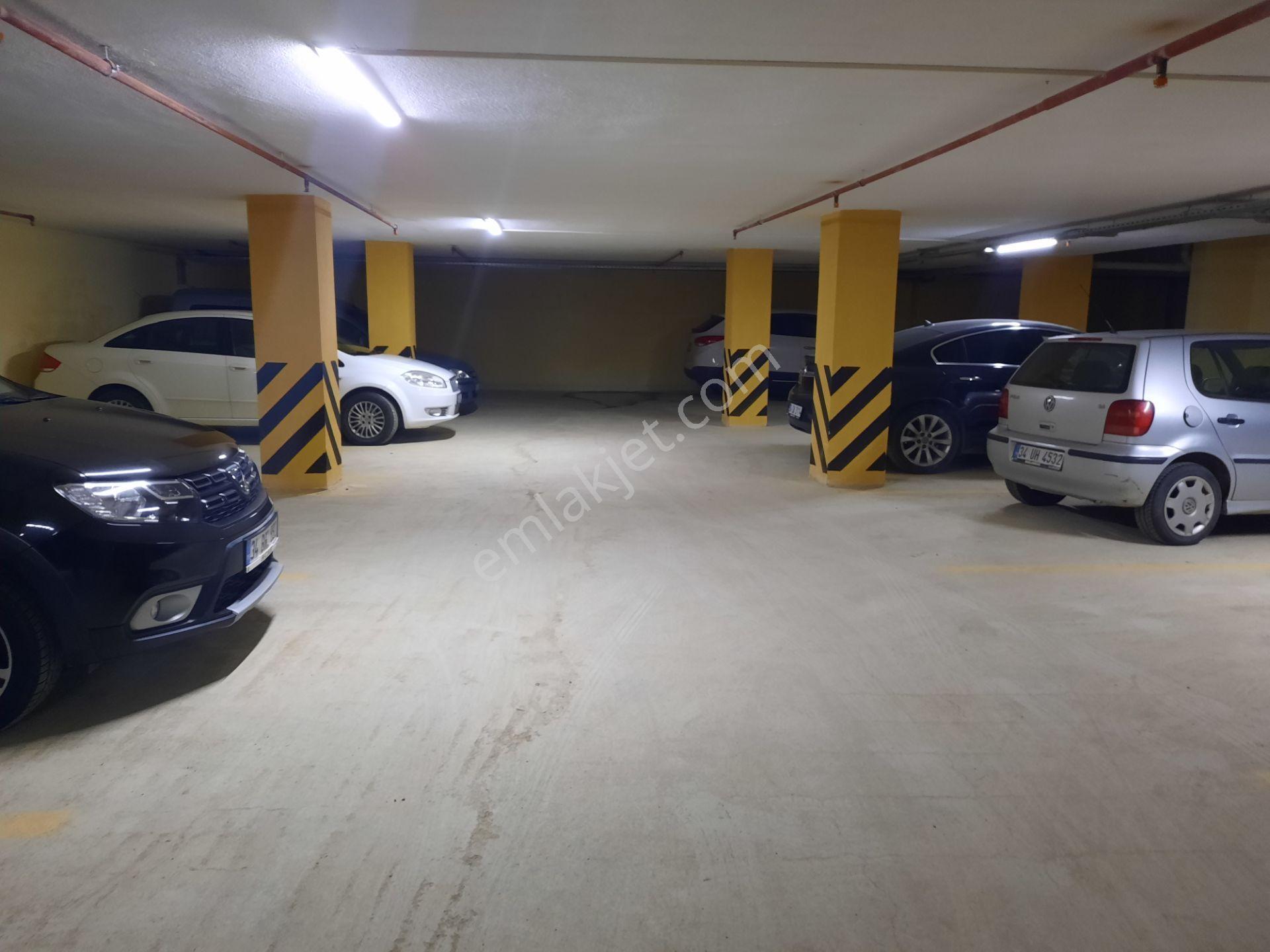 Merkezi Konumda Havuzlu Site İçerisinde Ferah 2+1 Satılık Daire - Görsel 29