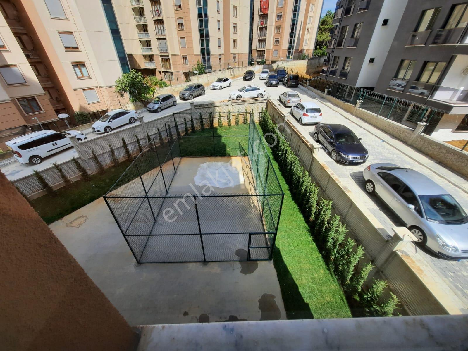 Merkezi Konumda Havuzlu Site İçerisinde Ferah 2+1 Satılık Daire - Görsel 24