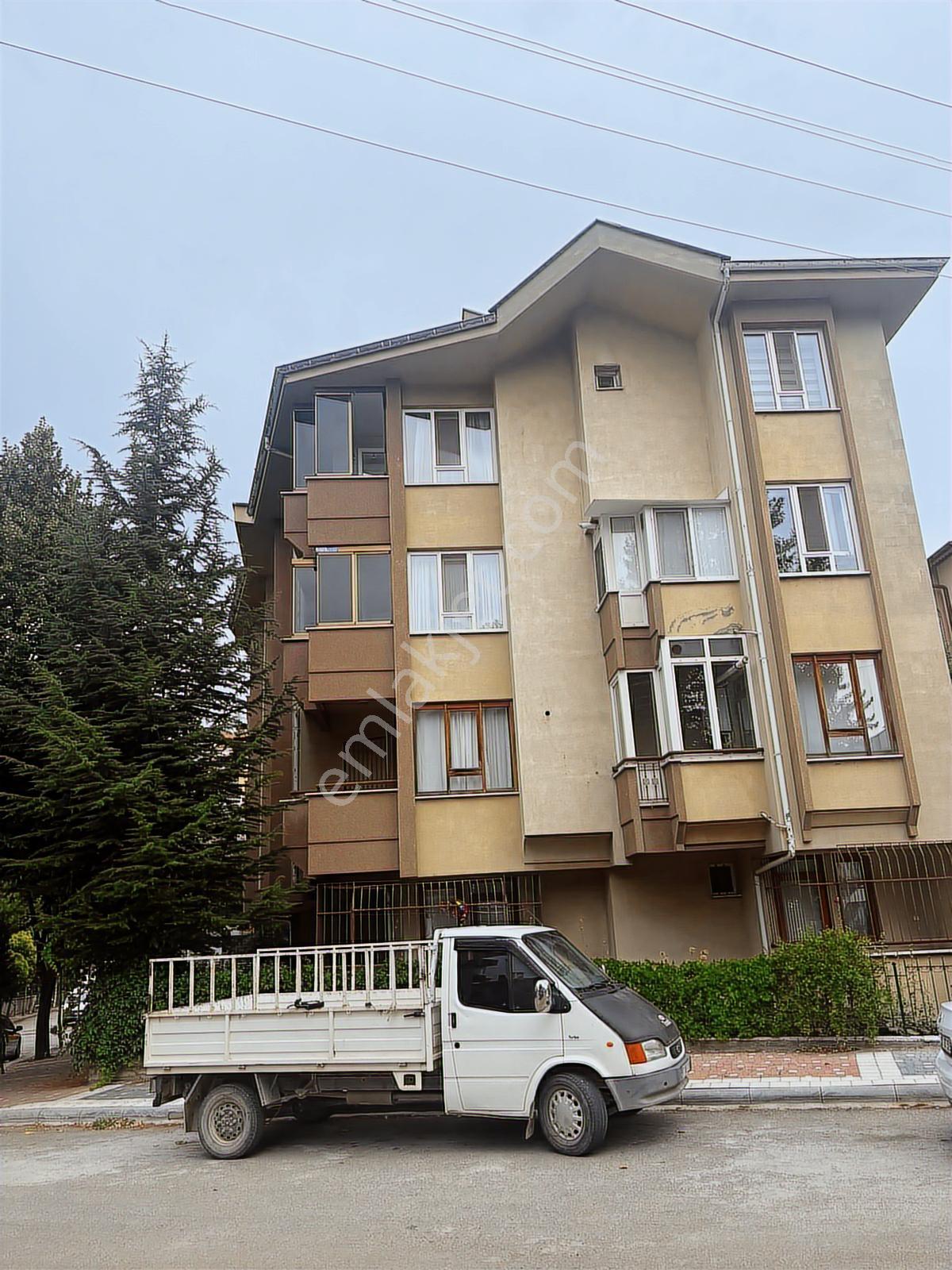 Merkez Stadyumun Arkasında Satılık Kat Dubleks Bakımlı Daire
