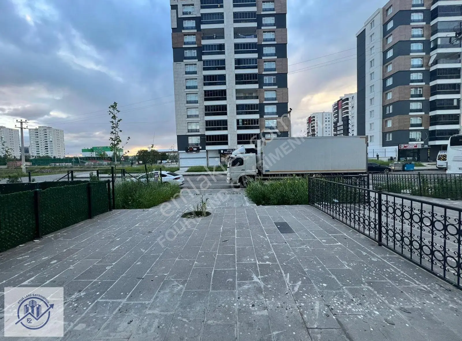 Four Land'den Şehir Hastanesi Karşısında Kiralık Dükkan - Görsel 5