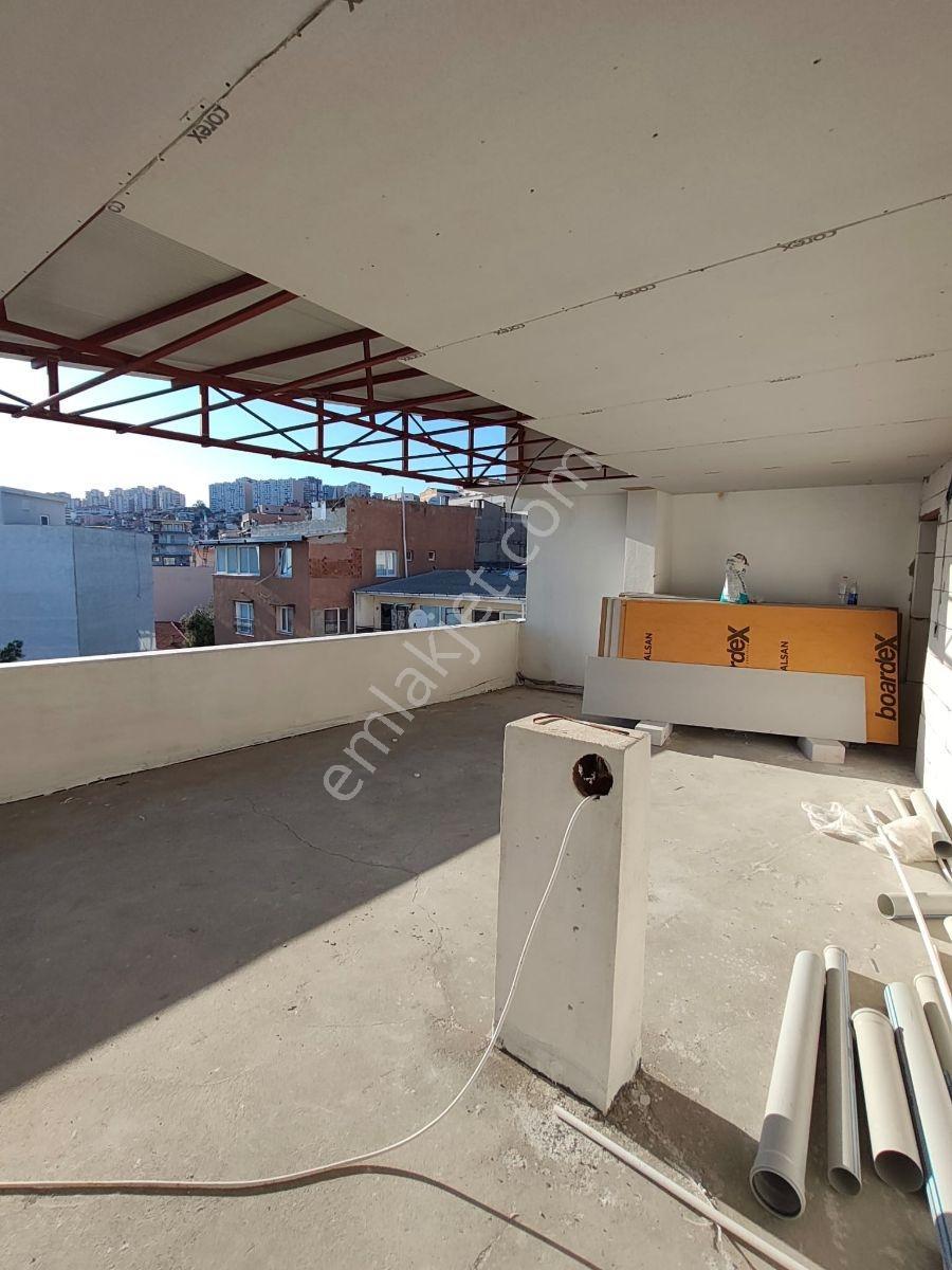 Bayraklı Fuat Edip Baks Deniz Manzaralı Satılık 3+1 Teras Daire - Görsel 2