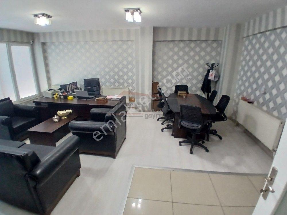 Güvenay - Çorum Oto Galericiler Sitesinde Eşyalı Kiralık 3 Katlı İş Yeri - Görsel 7