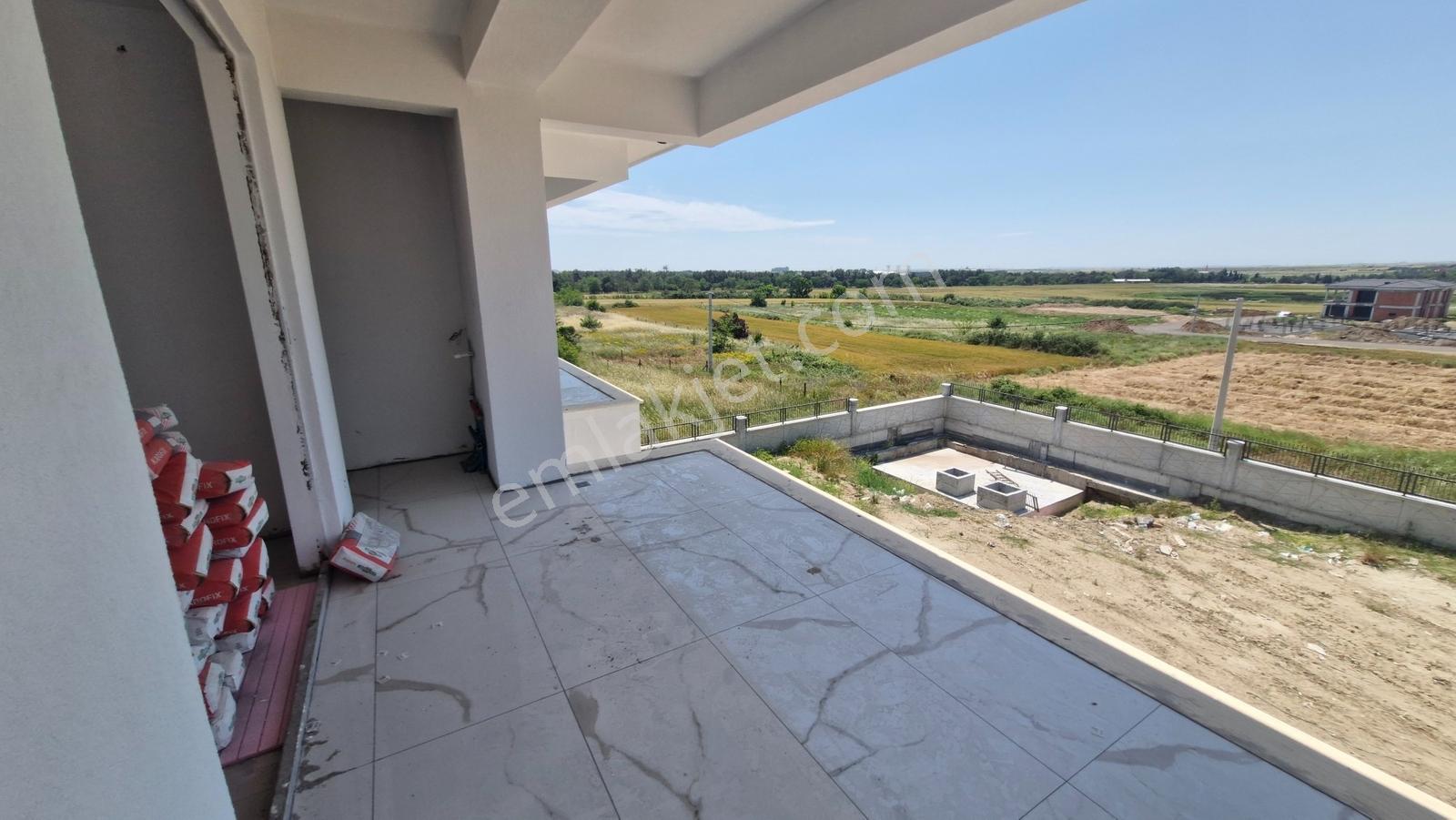 Önerlerde Göl Manzaralı Havuzlu Site İçinde Satılık 3+1 Daire - Görsel 19