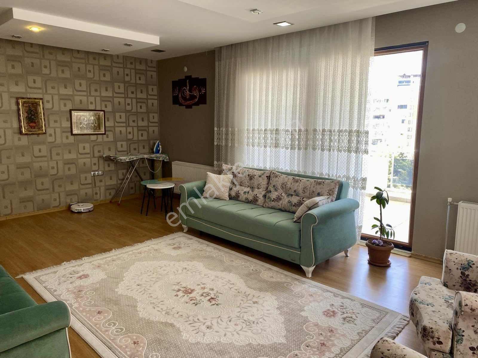 75 Cadde Dünya Kavşağı Merkezi Konumda Satılık Lüks 4+1 Daire - Görsel 13