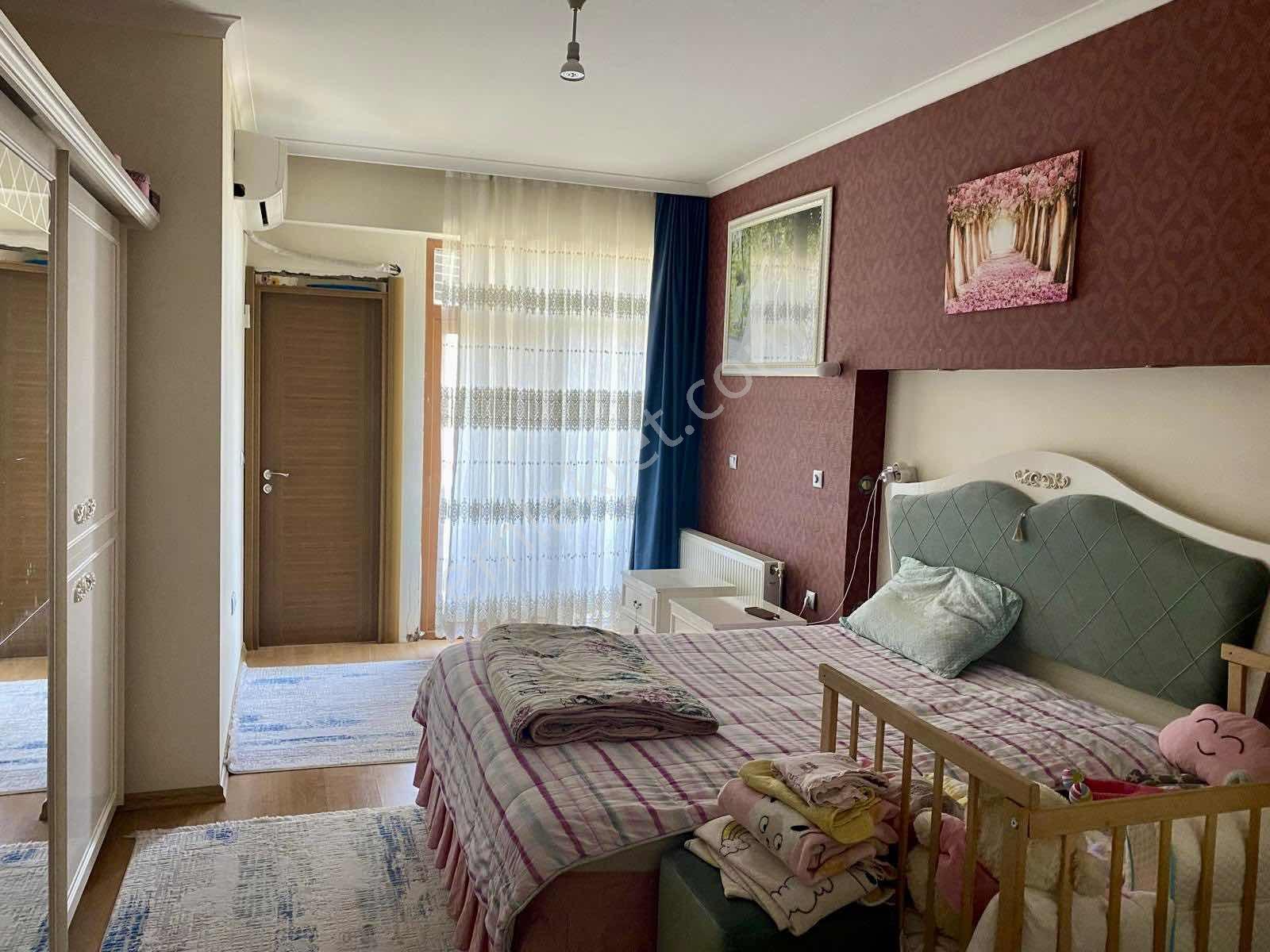 75 Cadde Dünya Kavşağı Merkezi Konumda Satılık Lüks 4+1 Daire - Görsel 4