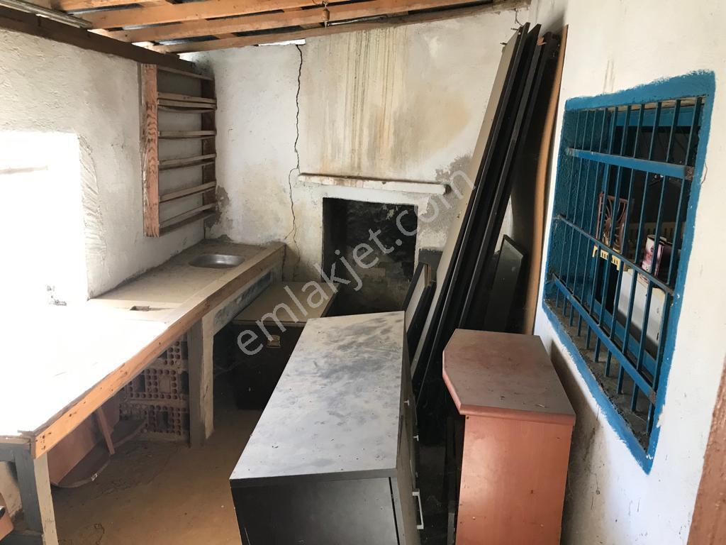 Nazilli Kardeşköy Mahallesi Merkezi Konumda 1970 M2 Bahçeli Müstakil Ev - Görsel 10