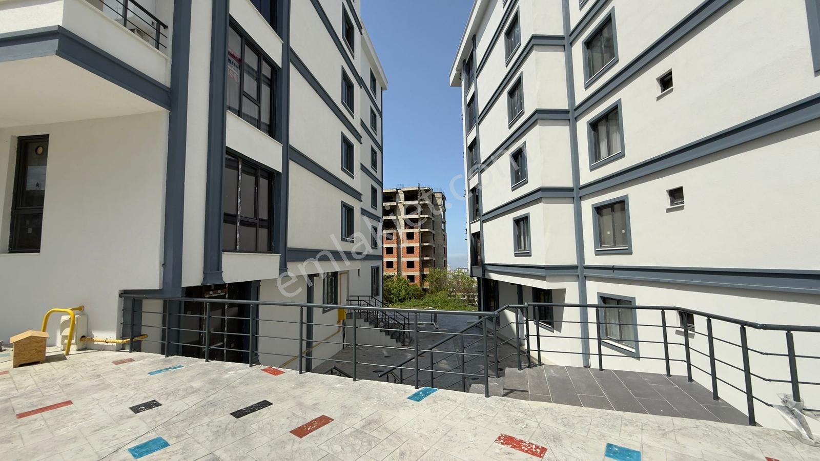 Remax Rahşan Çam'dan Tramvaya Durağına Yakın Geniş 1+1 - Görsel 8