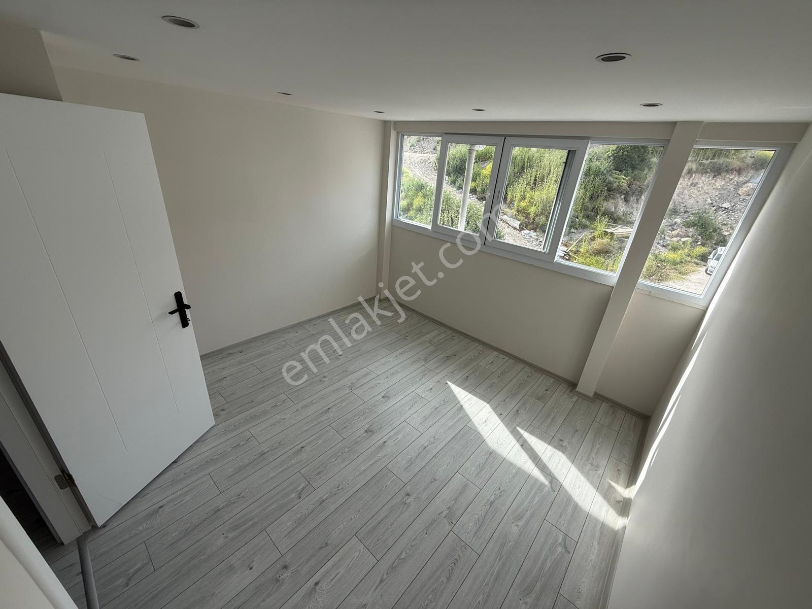 İzmir Dikili Gazipaşa Mahallesinde Satılık 4+1 Dubleks Daire - Görsel 6