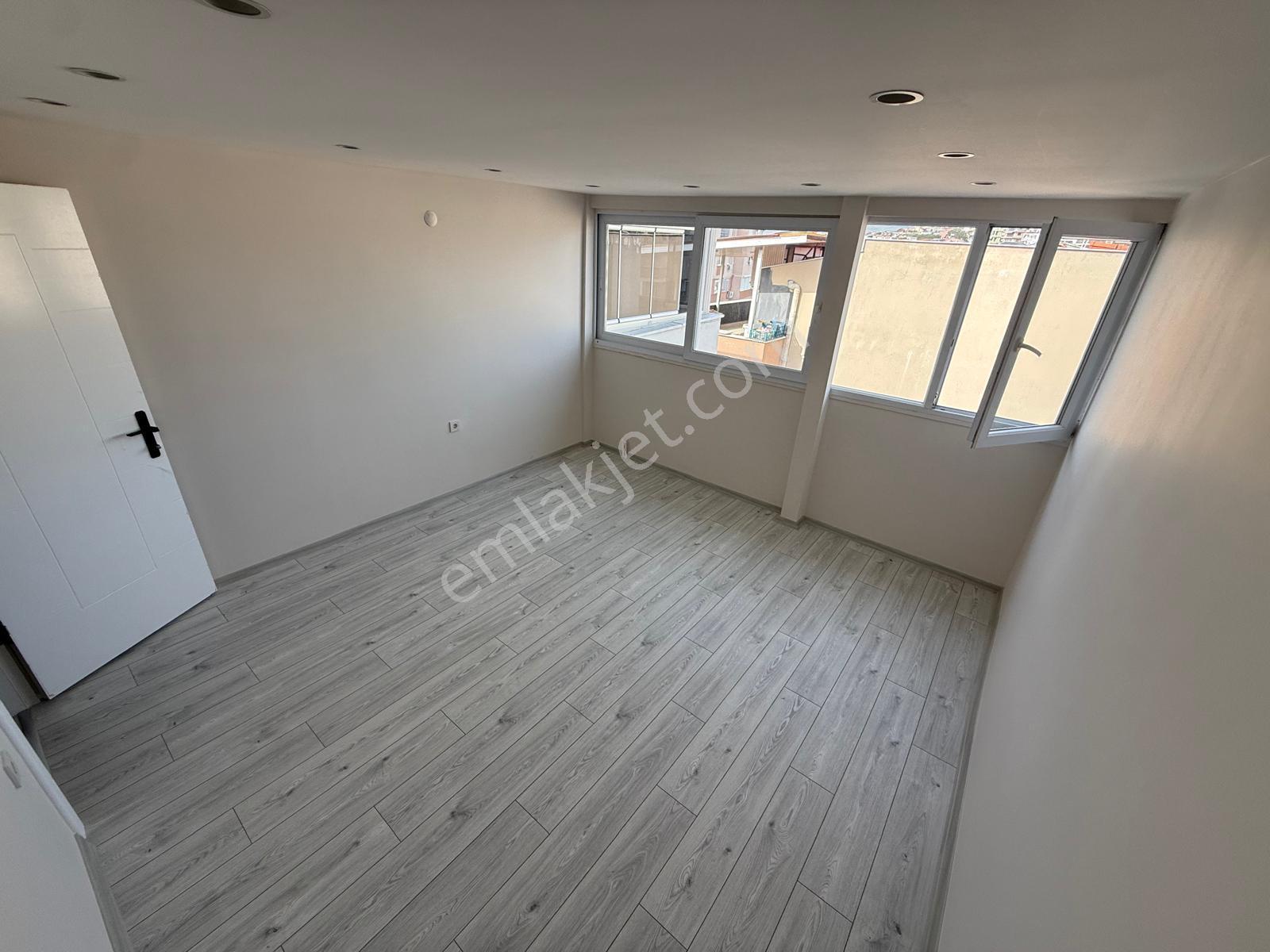 İzmir Dikili Gazipaşa Mahallesinde Satılık 4+1 Dubleks Daire - Görsel 9