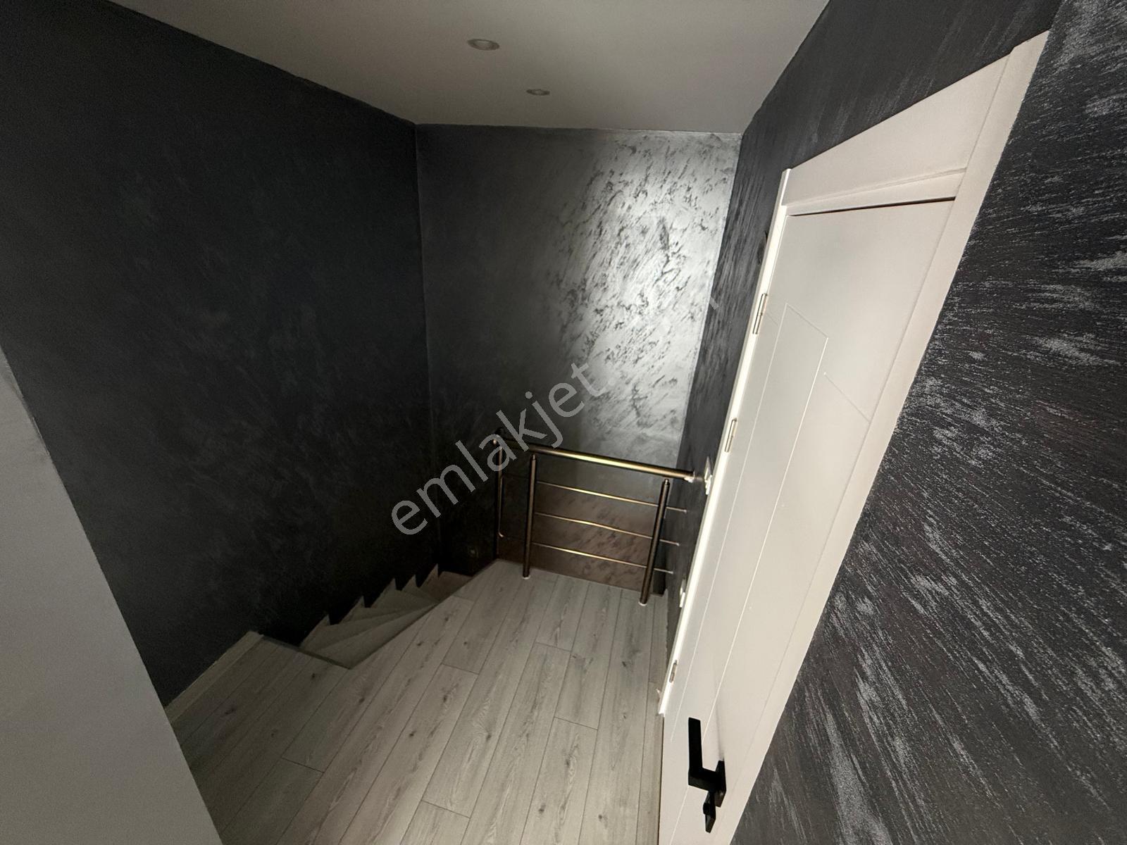 İzmir Dikili Gazipaşa Mahallesinde Satılık 4+1 Dubleks Daire - Görsel 23