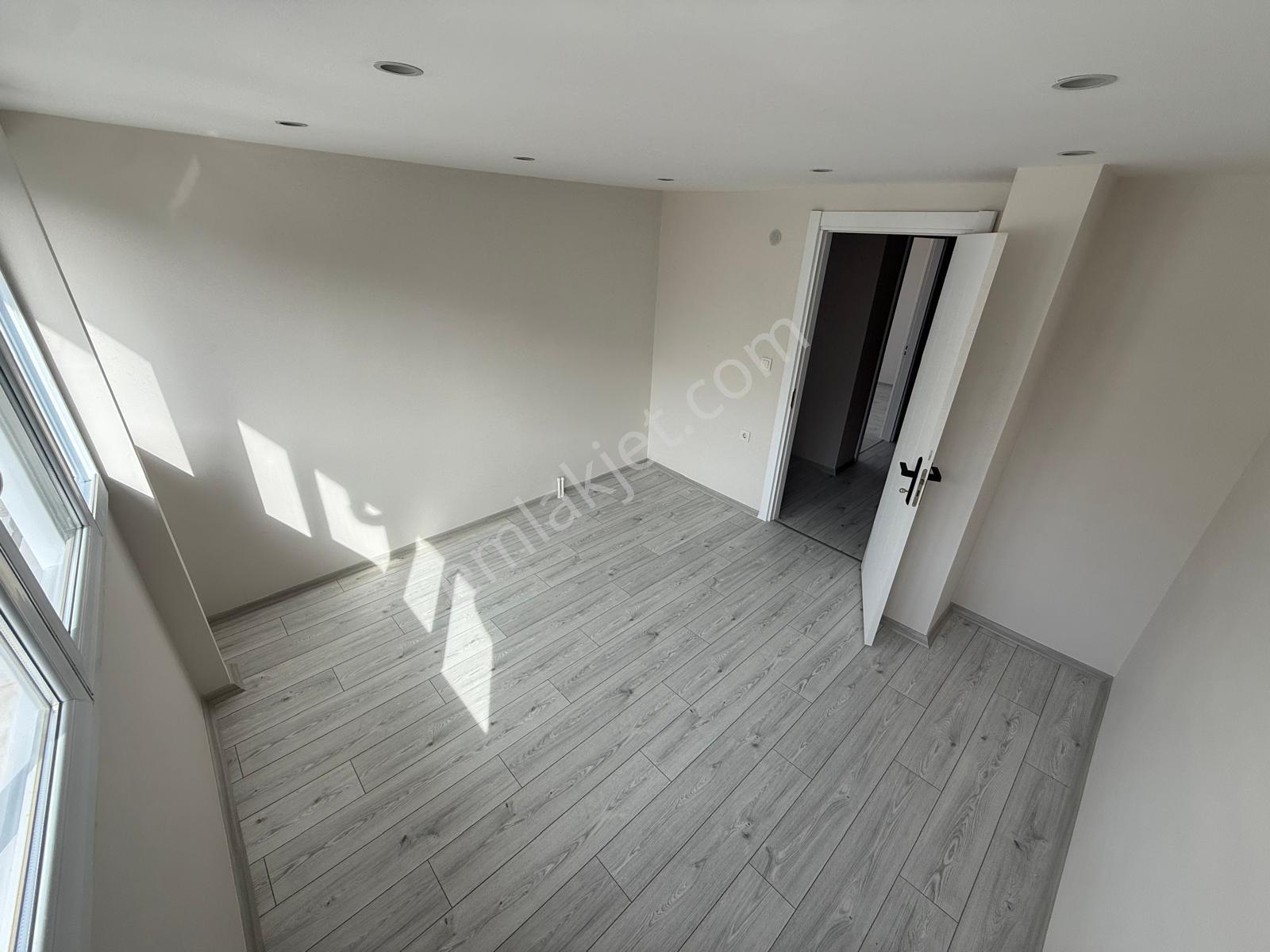 İzmir Dikili Gazipaşa Mahallesinde Satılık 4+1 Dubleks Daire - Görsel 14
