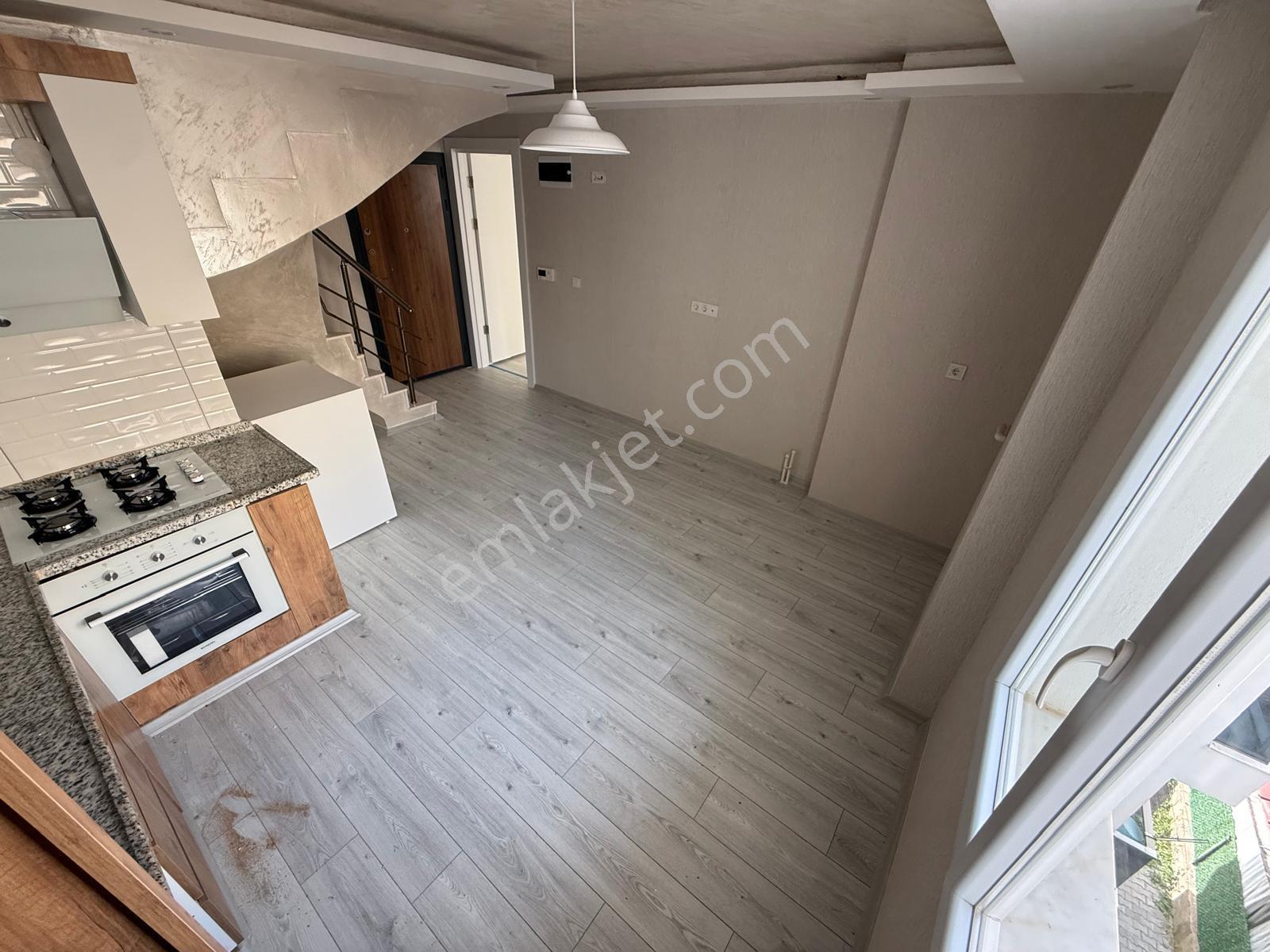 İzmir Dikili Gazipaşa Mahallesinde Satılık 4+1 Dubleks Daire - Görsel 27