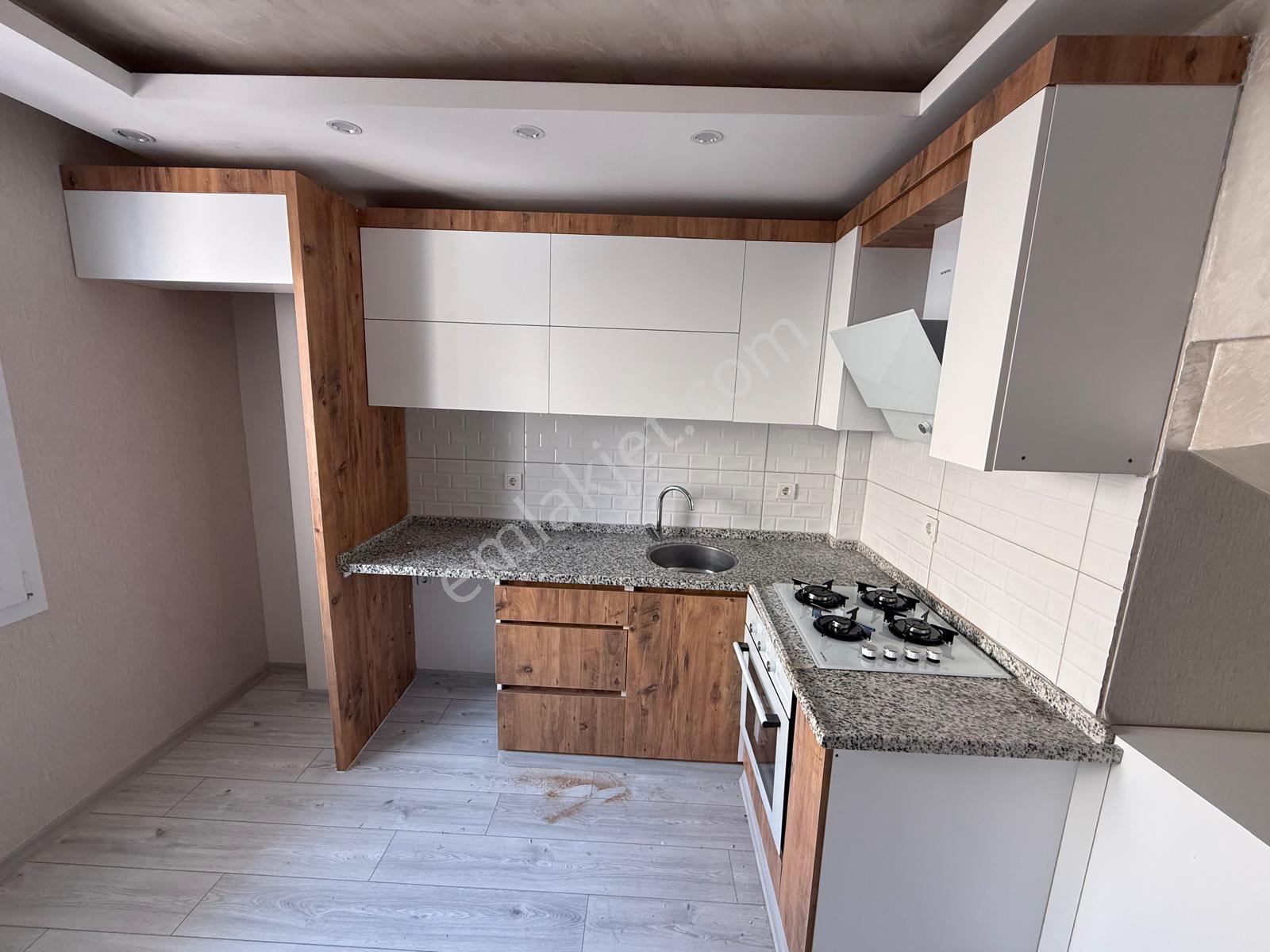 İzmir Dikili Gazipaşa Mahallesinde Satılık 4+1 Dubleks Daire - Görsel 28