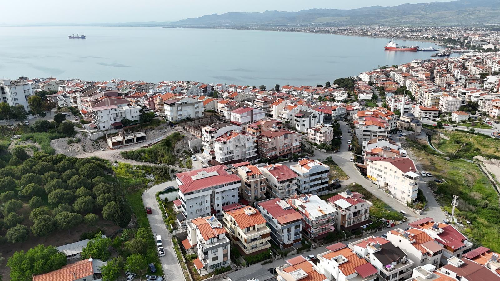 İzmir Dikili Gazipaşa Mahallesinde Satılık 4+1 Dubleks Daire