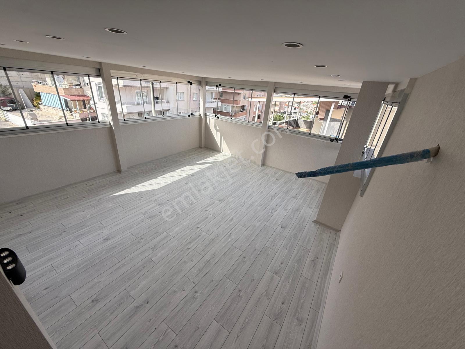 İzmir Dikili Gazipaşa Mahallesinde Satılık 4+1 Dubleks Daire - Görsel 25