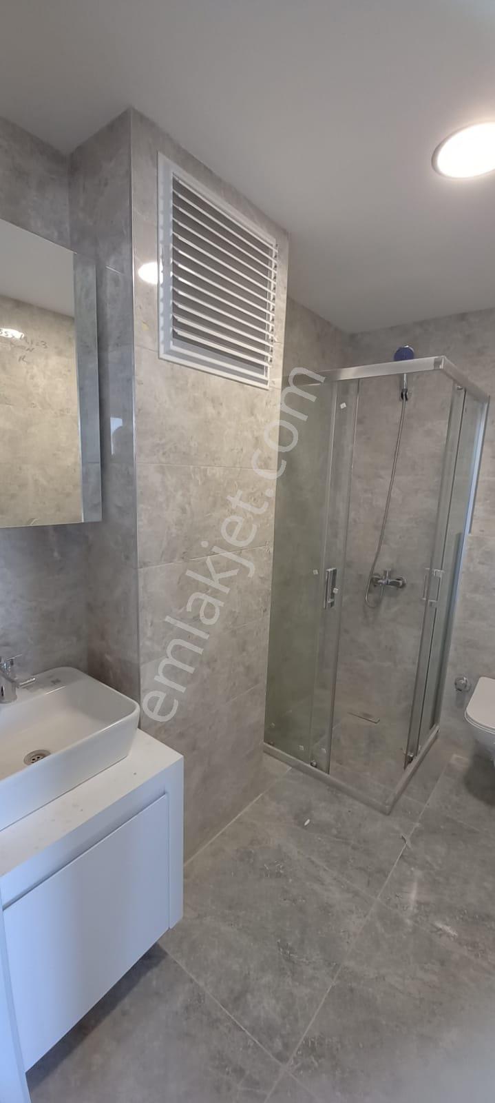 Bornova Erzene Topçu Tugayı Karşısı 1+1 Kiralık Daire - Görsel 4