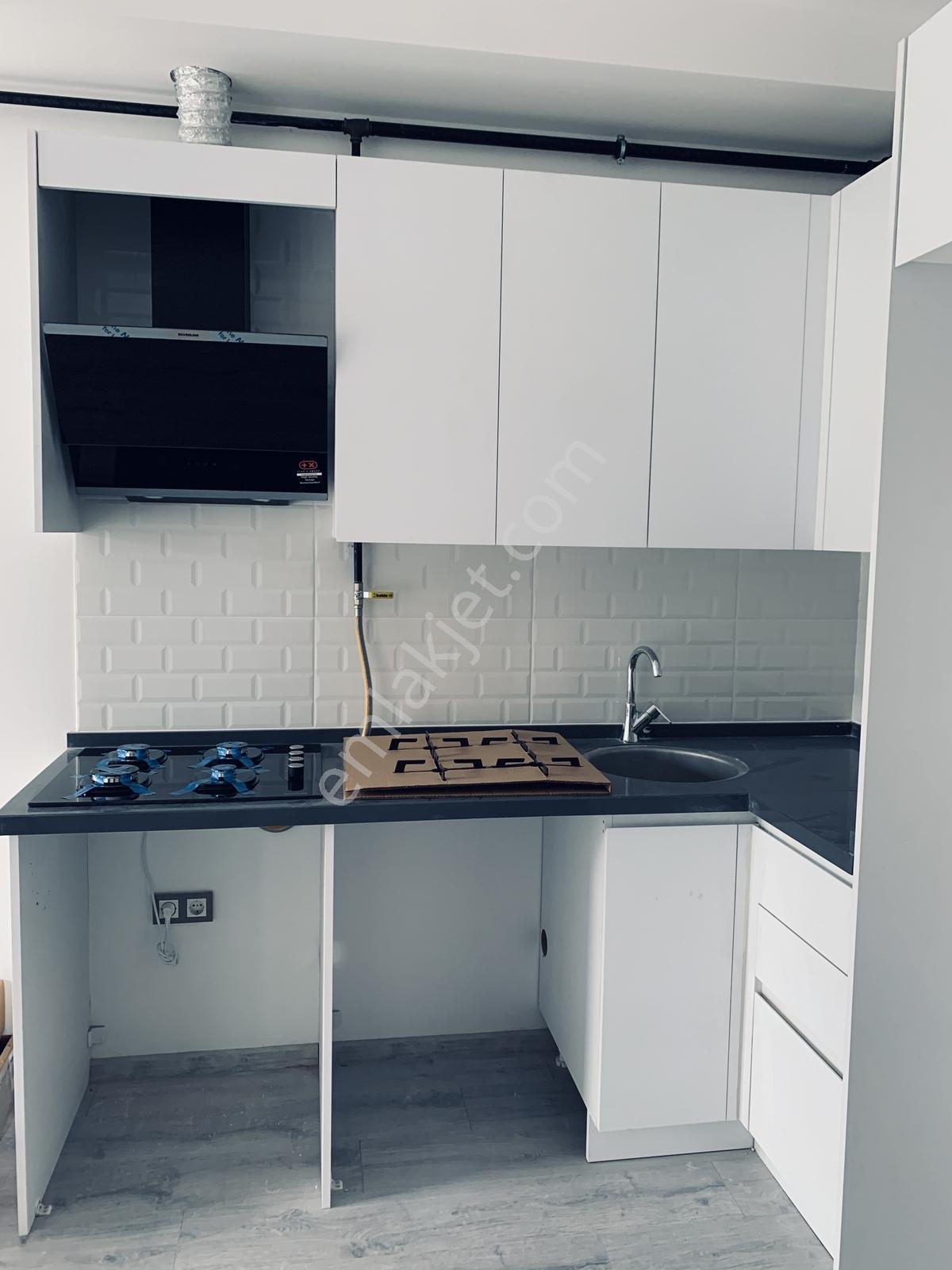Bornova Erzene Topçu Tugayı Karşısı 1+1 Kiralık Daire - Görsel 16