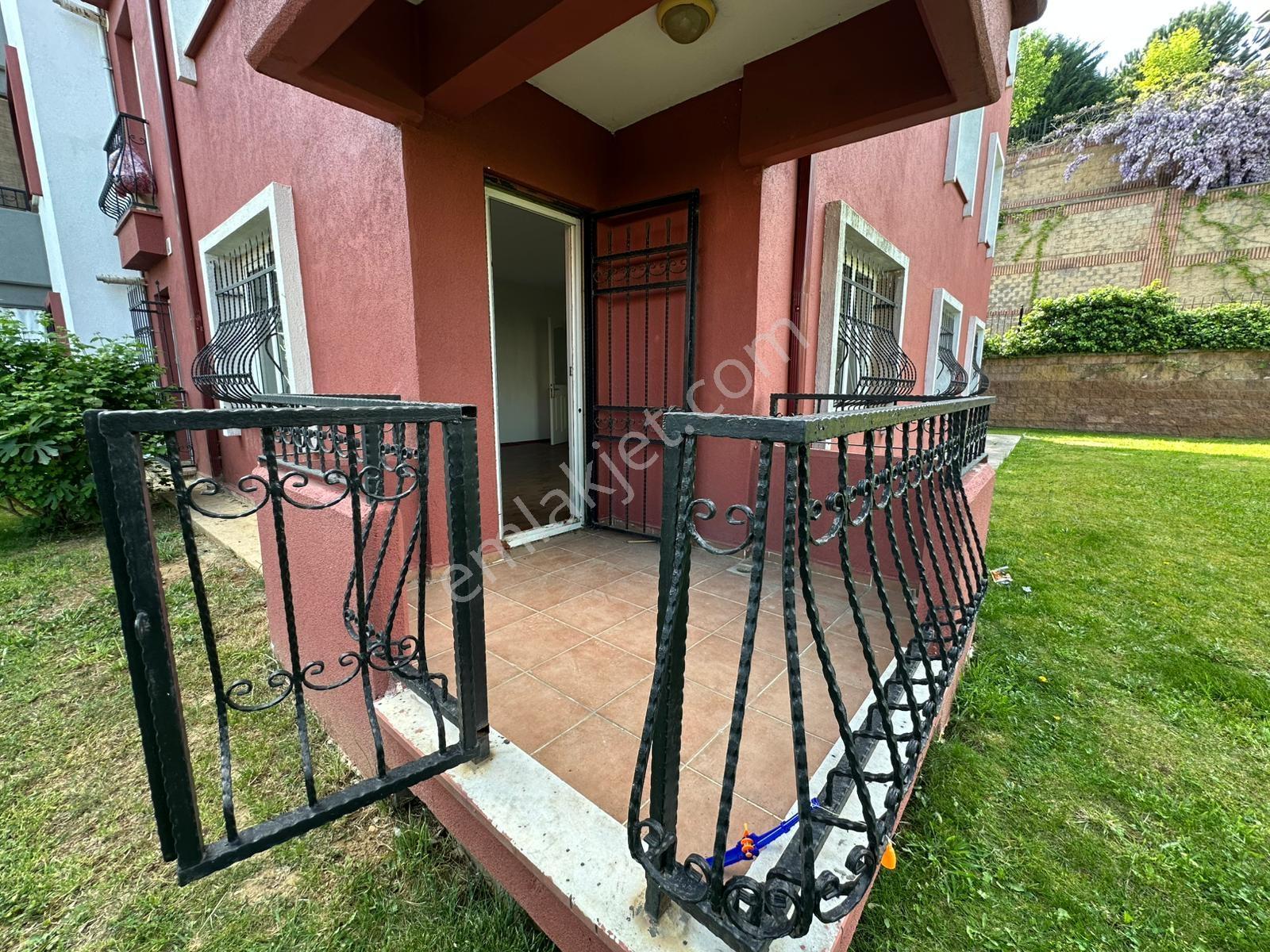 Pendik Çamlıkta Geniş Bahçe Katı 3+1 Satılık Daire - Görsel 4
