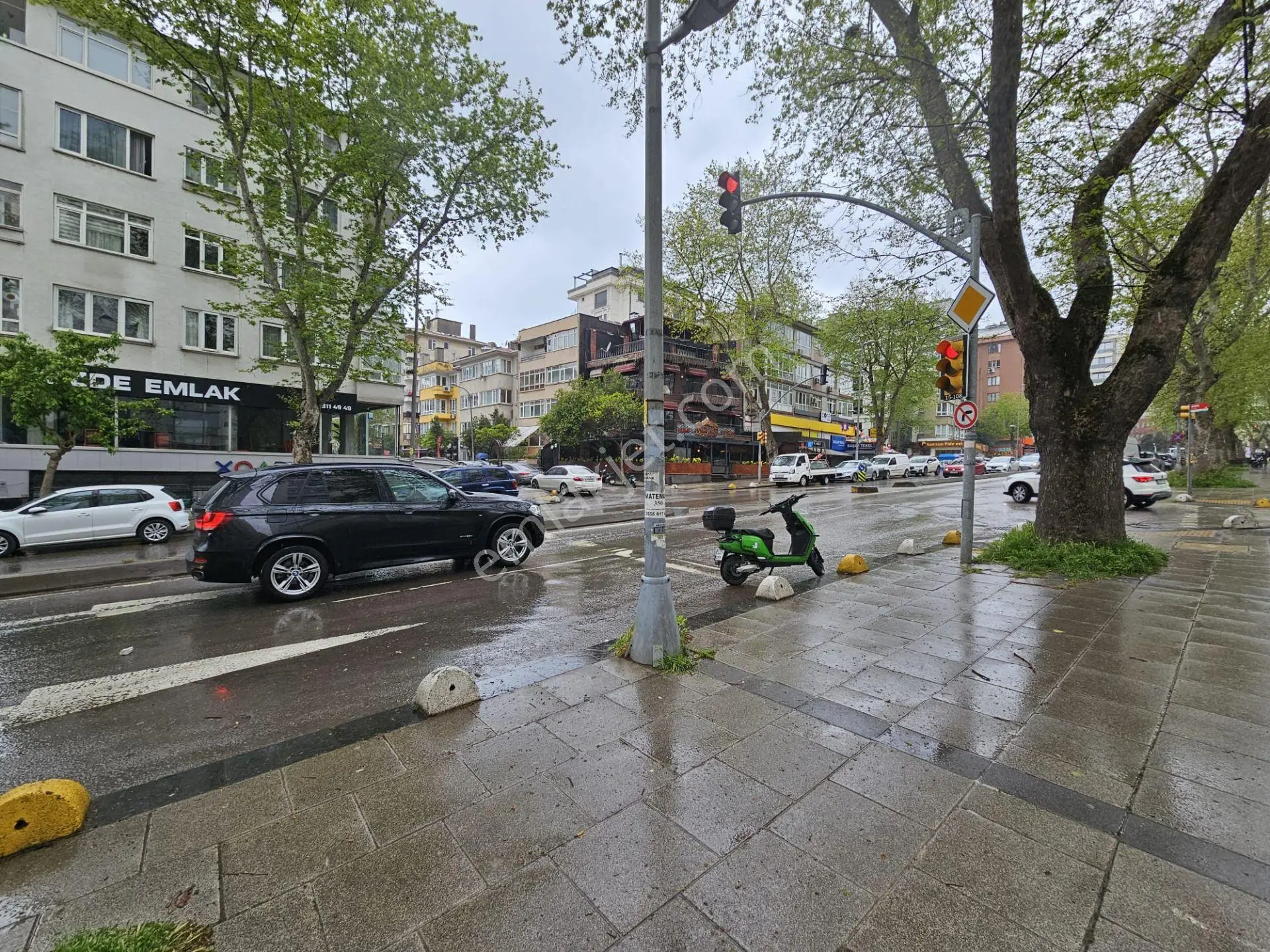 Kozyatağı Mah. Şemsettin Günaltay Cd Üzerinde Satılık Dükkan - Görsel 3