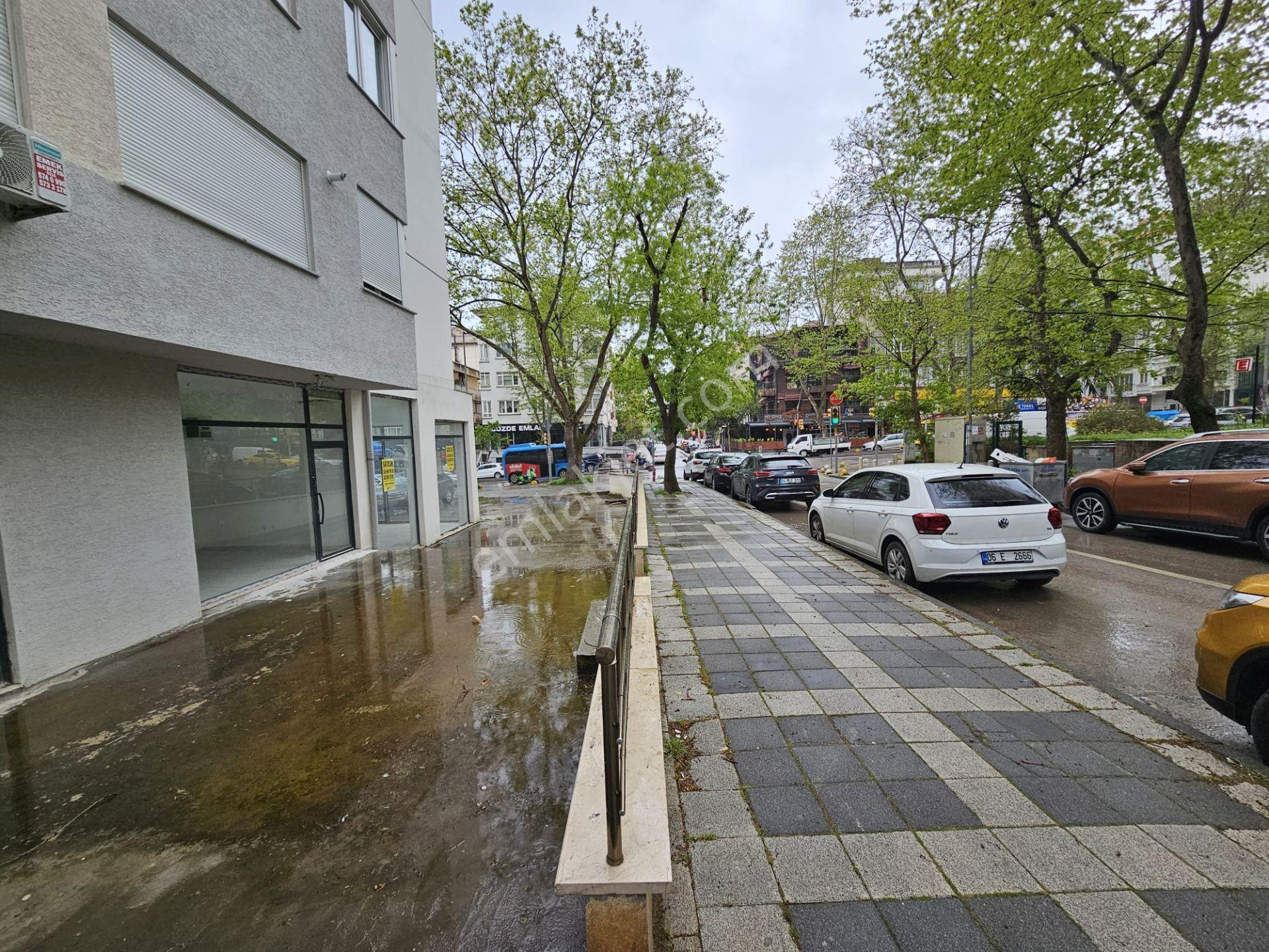 Kozyatağı Mah. Şemsettin Günaltay Cd Üzerinde Satılık Dükkan - Görsel 15