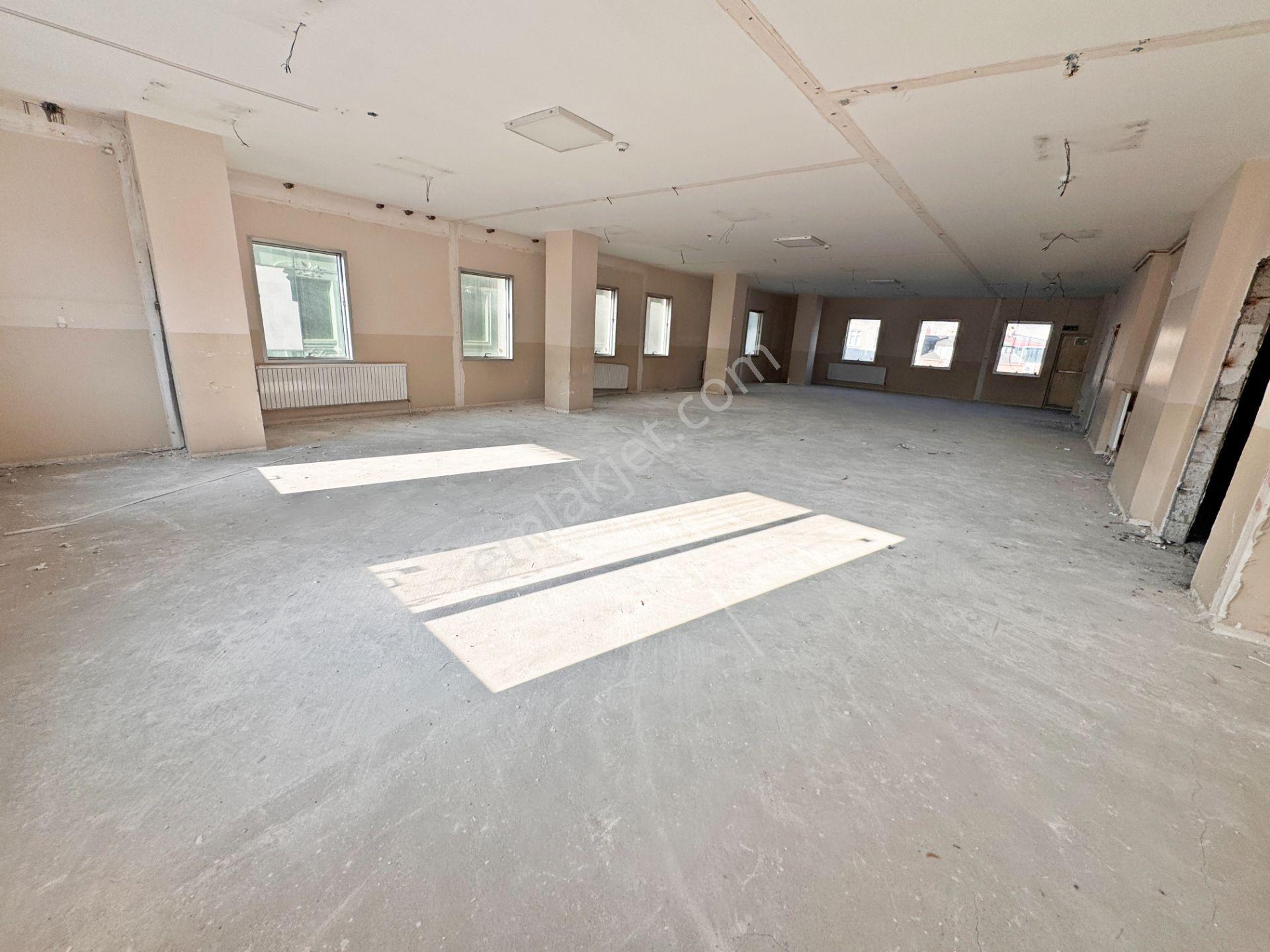 Home Vizyon Küçükçekmece Halkalı Kiralık 1650 M2 Komple Bina. - Görsel 28