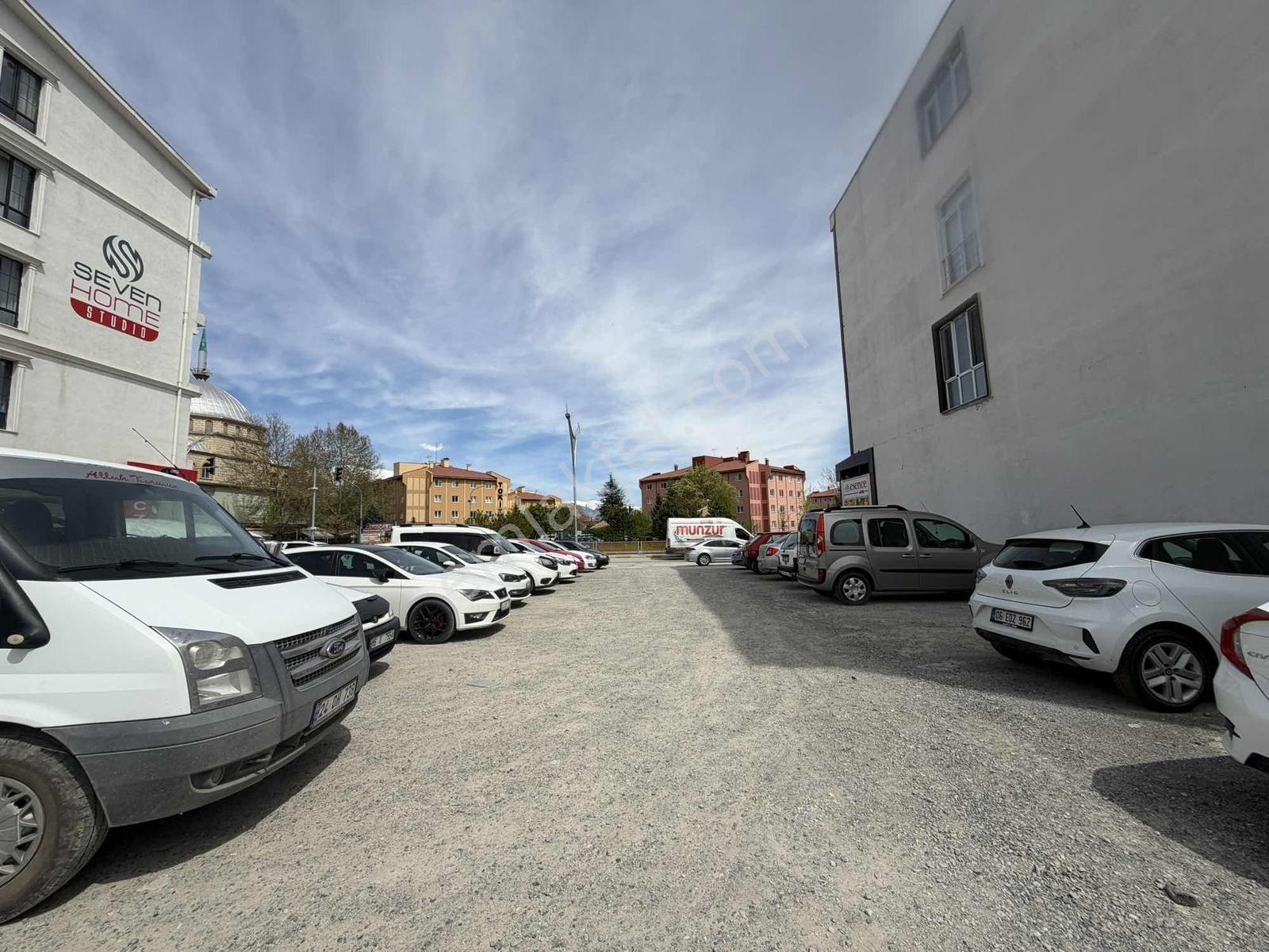 Remax Dem'den 13 Şubat Caddesinde 4+1 Satılık Daire - Görsel 11