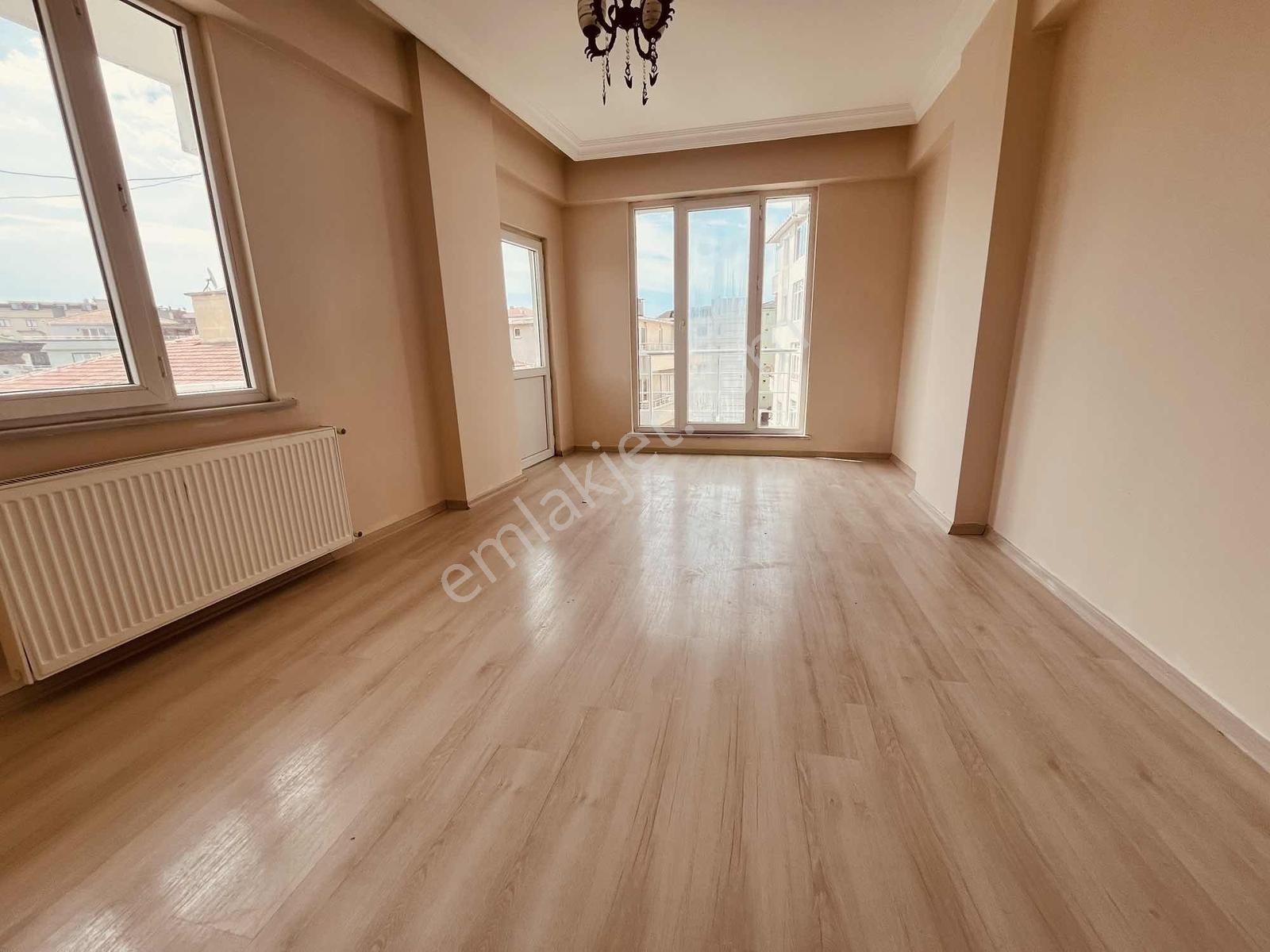 Çerkezköy Gaziosmanpaşa Mahallesi'nde Satılık 2 + 1 Daire - Görsel 11