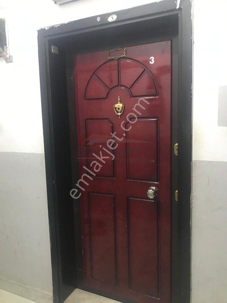 Güvenay - Çorum Gazi Cad. Meydan Yanında 3+1 Kiralık Daire - Görsel 4