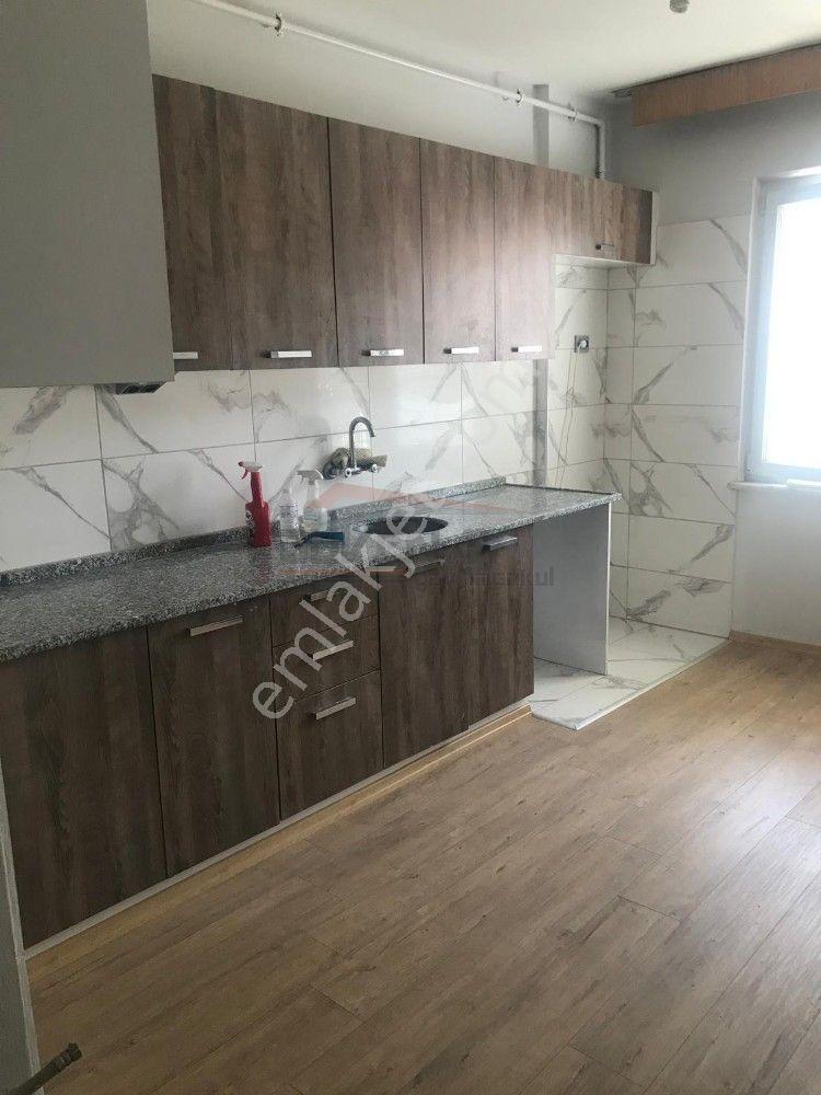 Güvenay - Çorum Gazi Cad. Meydan Yanında 3+1 Kiralık Daire - Görsel 9