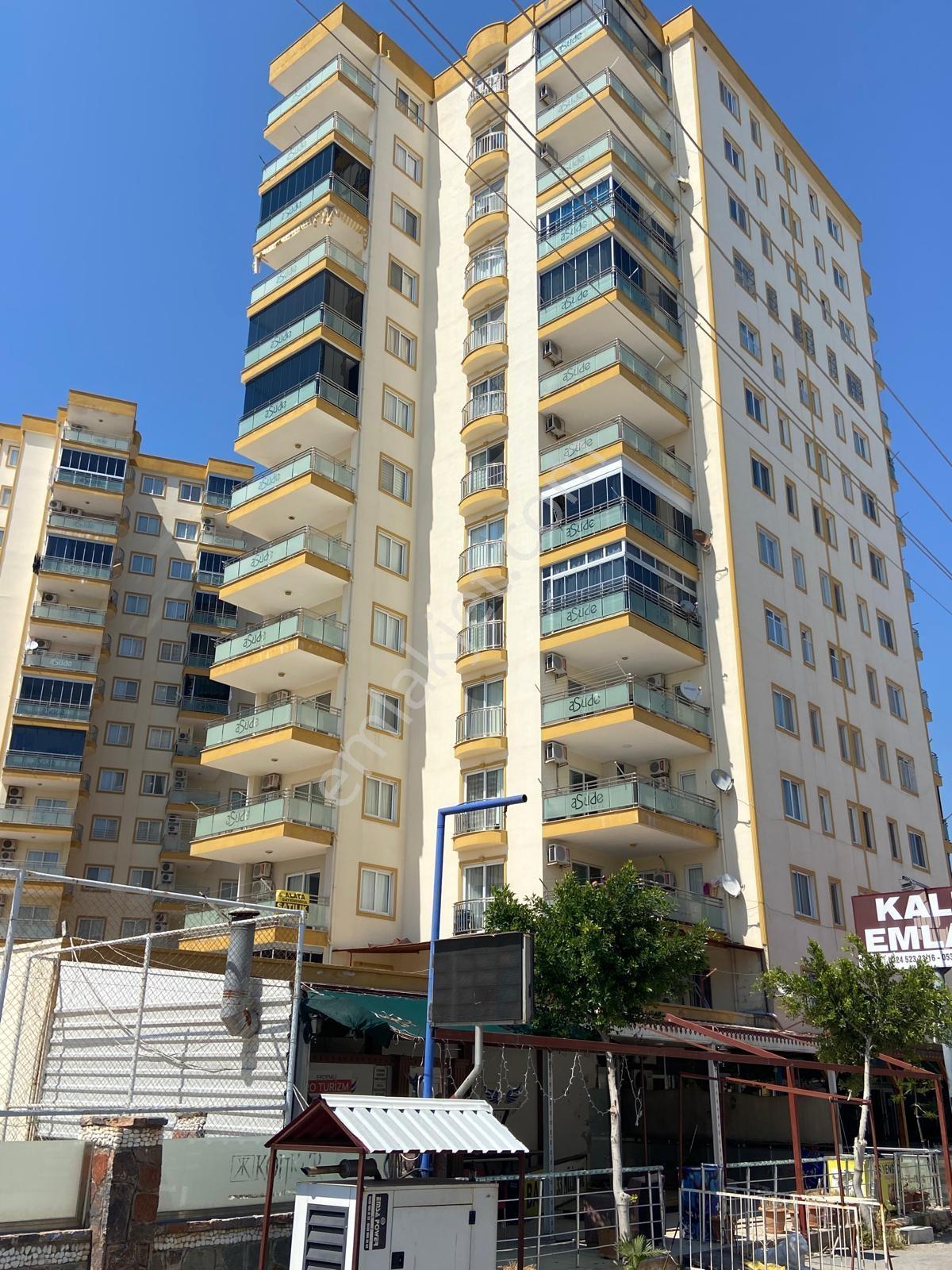 Kızkalesi Merkez'de Tamamı Krediye Uygun Site İçi Geniş 1+1