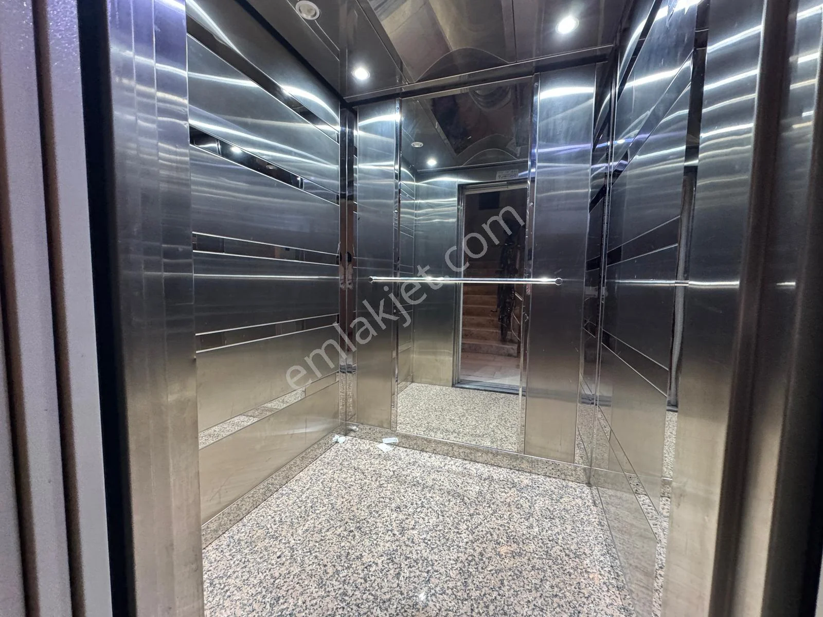 Yenişehir Hürriyet Mh. Satılık 1+1 Eşyalı Daire - Görsel 3