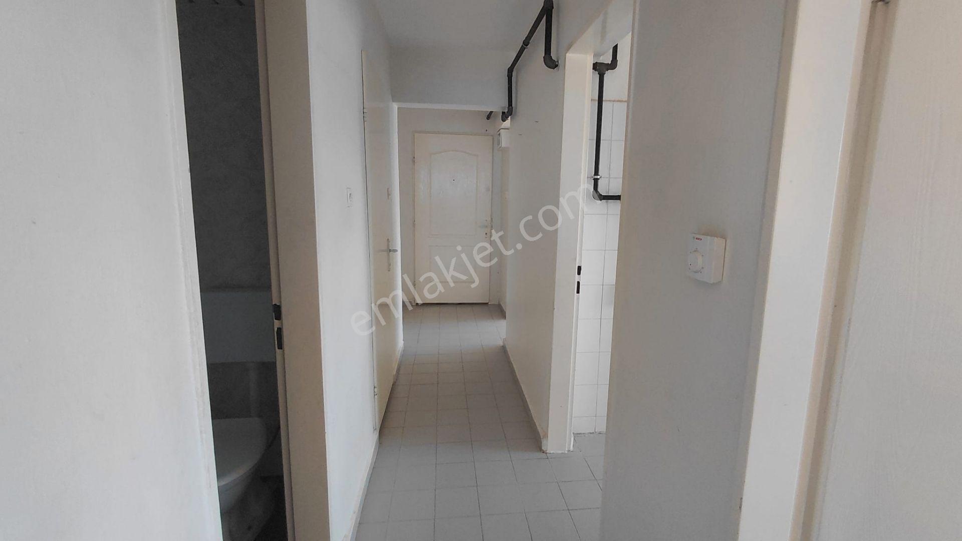 Bornova Evka 4 2+1 Doğalgazlı Ferah Kiralık Daire - Görsel 8