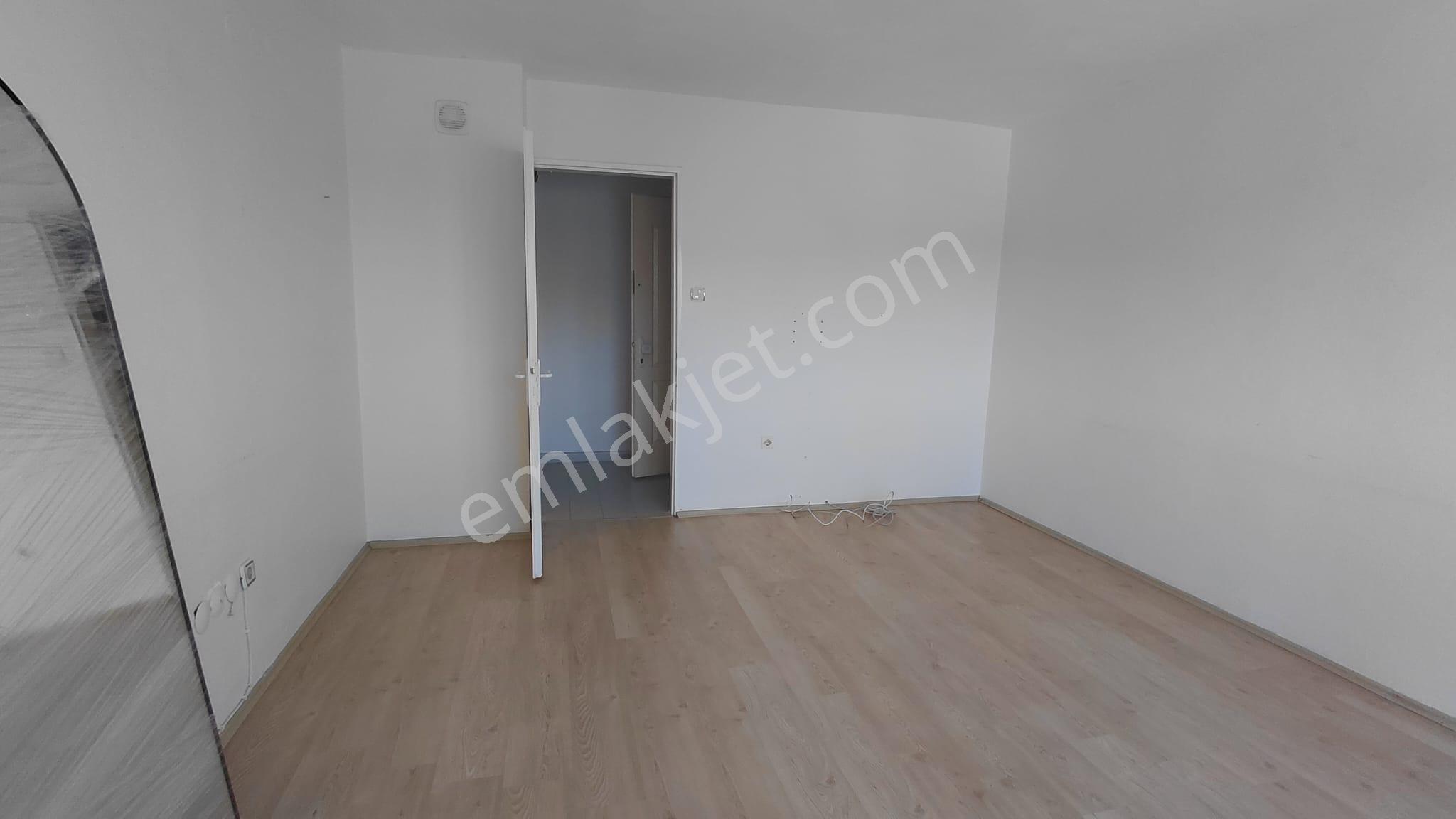 Bornova Evka 4 2+1 Doğalgazlı Ferah Kiralık Daire - Görsel 19