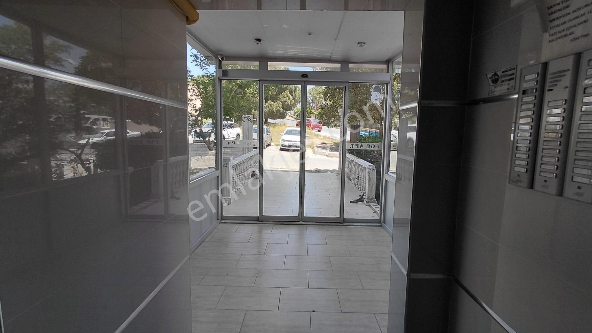 Bornova Evka 4 2+1 Doğalgazlı Ferah Kiralık Daire - Görsel 25
