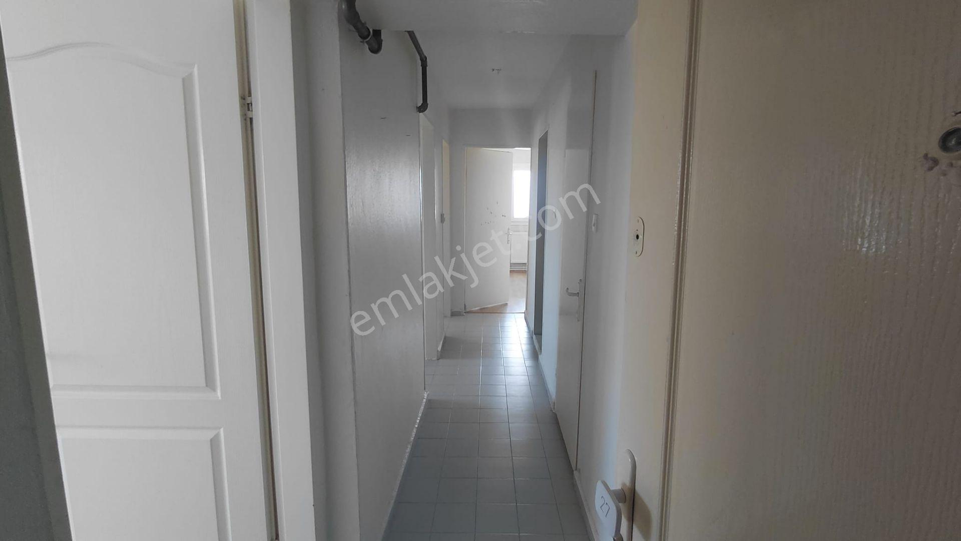 Bornova Evka 4 2+1 Doğalgazlı Ferah Kiralık Daire - Görsel 22