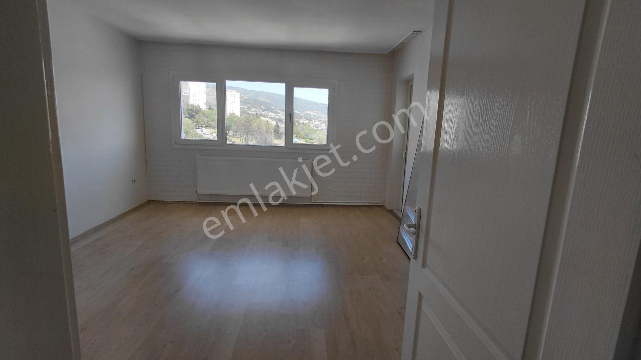 Bornova Evka 4 2+1 Doğalgazlı Ferah Kiralık Daire - Görsel 24