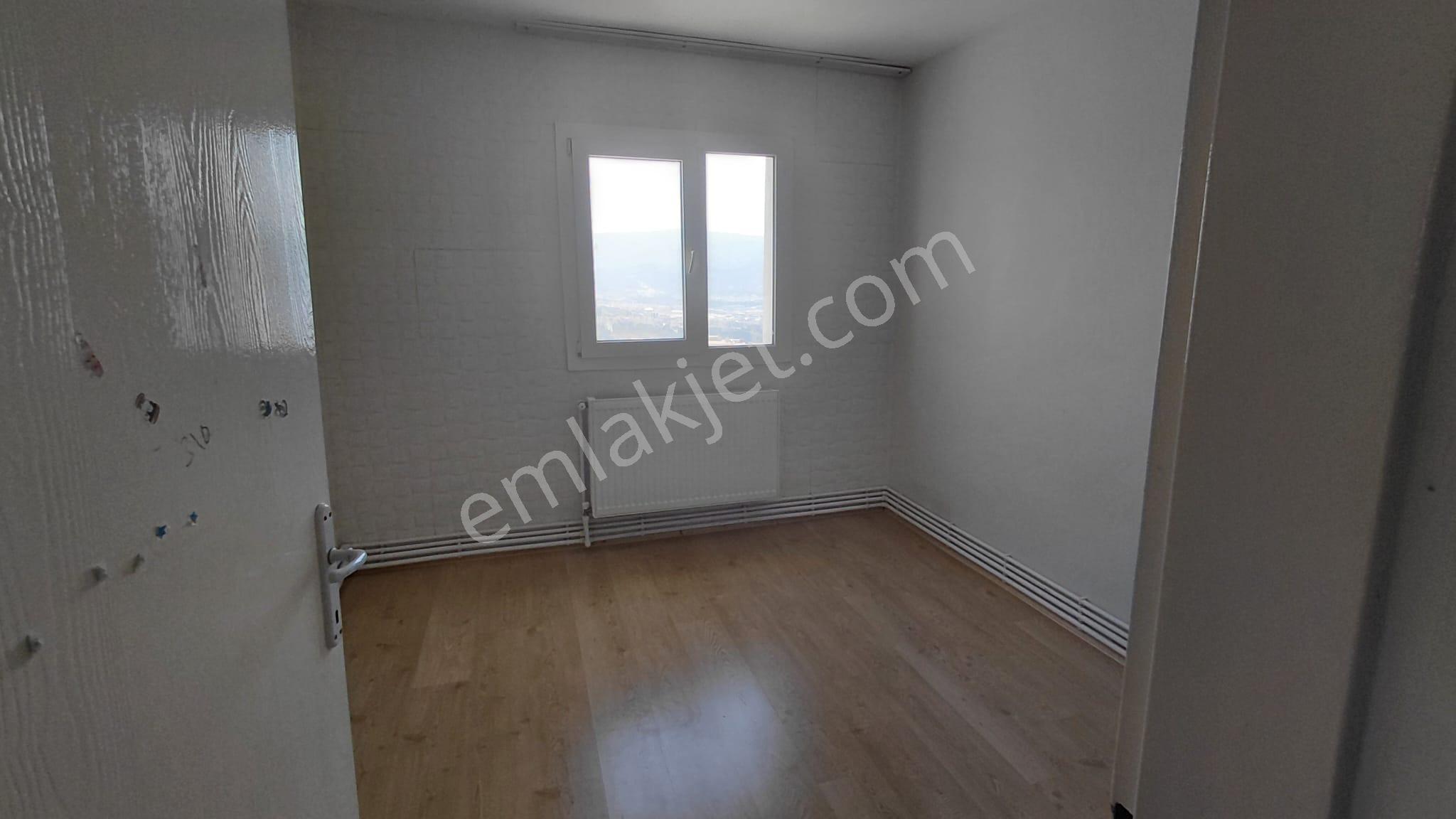 Bornova Evka 4 2+1 Doğalgazlı Ferah Kiralık Daire - Görsel 12