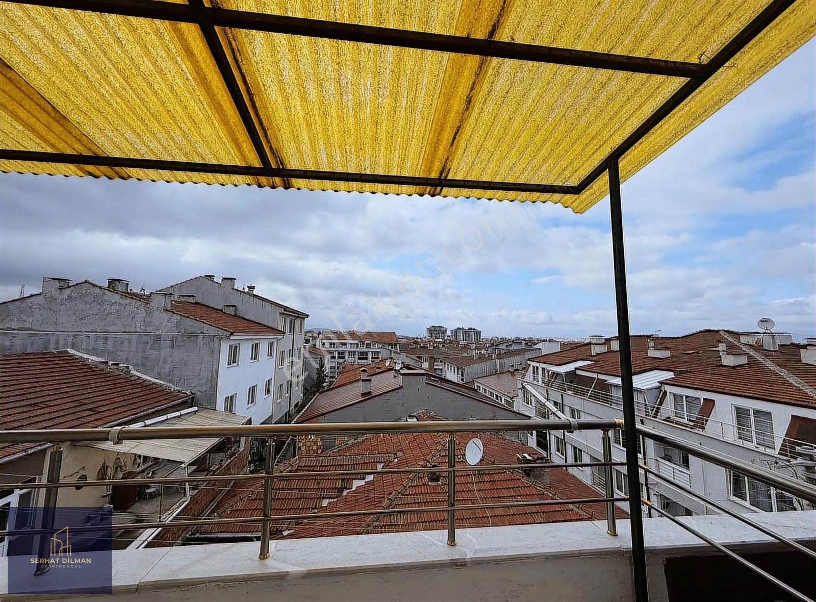 Büyükdere Mahallesi 260 M2 4+1 Çift Mutfak Çift Giriş - Görsel 13