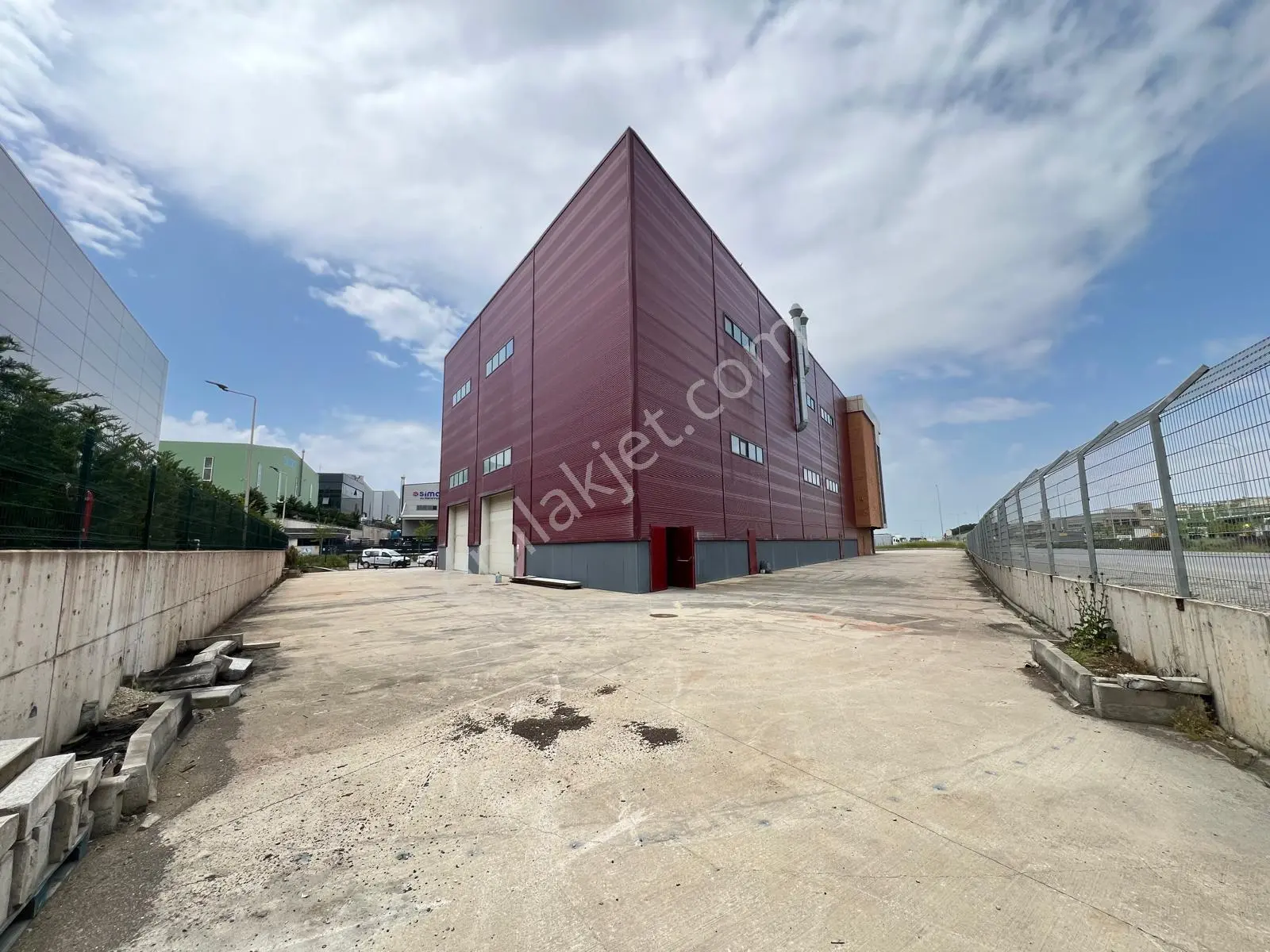 İmes Osb'de 2000 M2+4 Adet Vinç+400 Kwa+kdv'li Kiralık Fabrika - Görsel 19