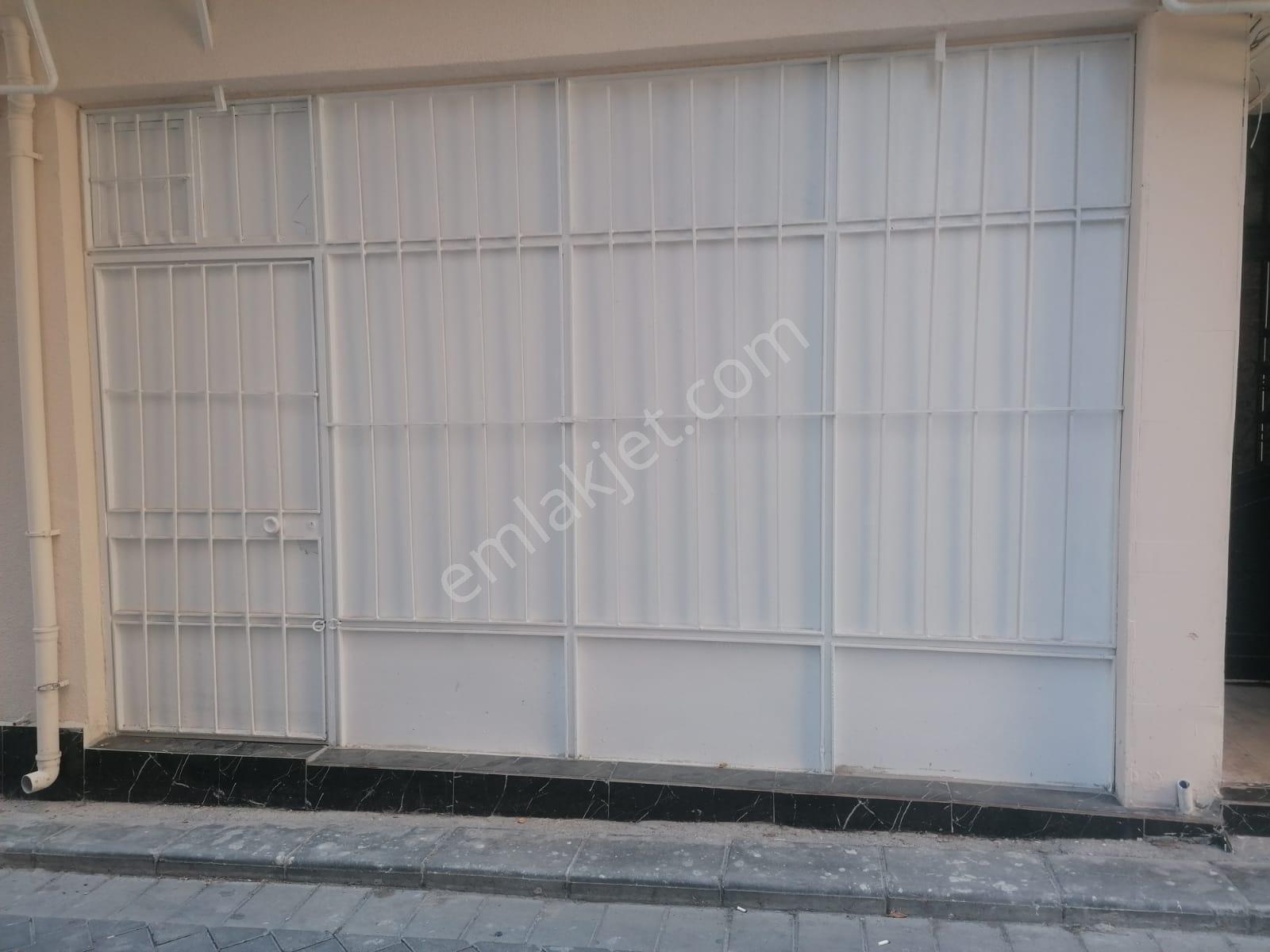 Nehirden Fesleğende Satılık 22 M2 Dükkan İşyeri