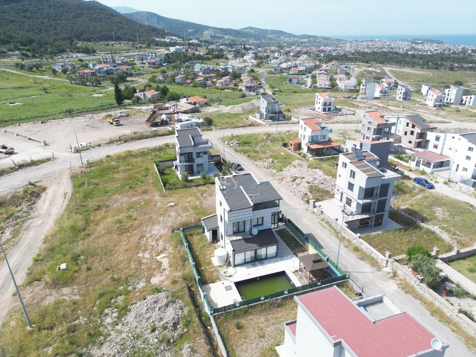 Mordoğanda Deniz Manzaralı Havuzlu 4+1 Villa - Görsel 3