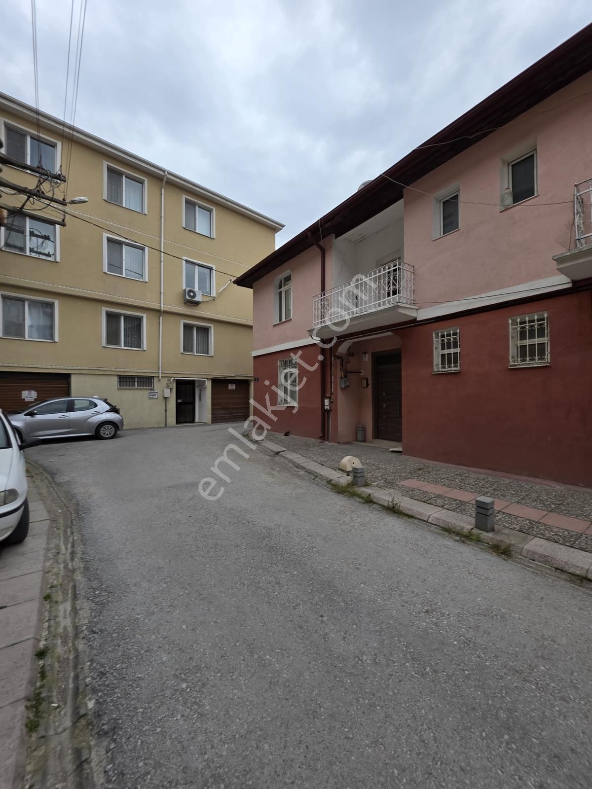 İhsaniye Mahallesin'de Bahçeli Kiralık 2 Katlı Müstakil Ev - Görsel 29