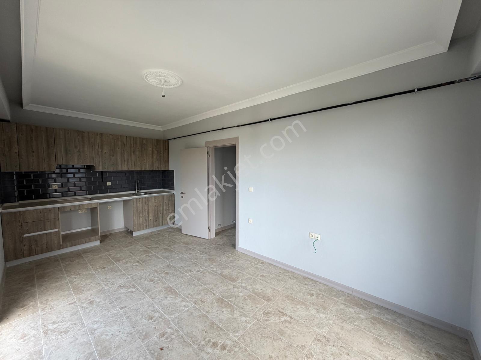 Kocaali Yalı Mahallesi Havuzlu Site İçerisinde 1+1 Sıfır Daire - Görsel 21