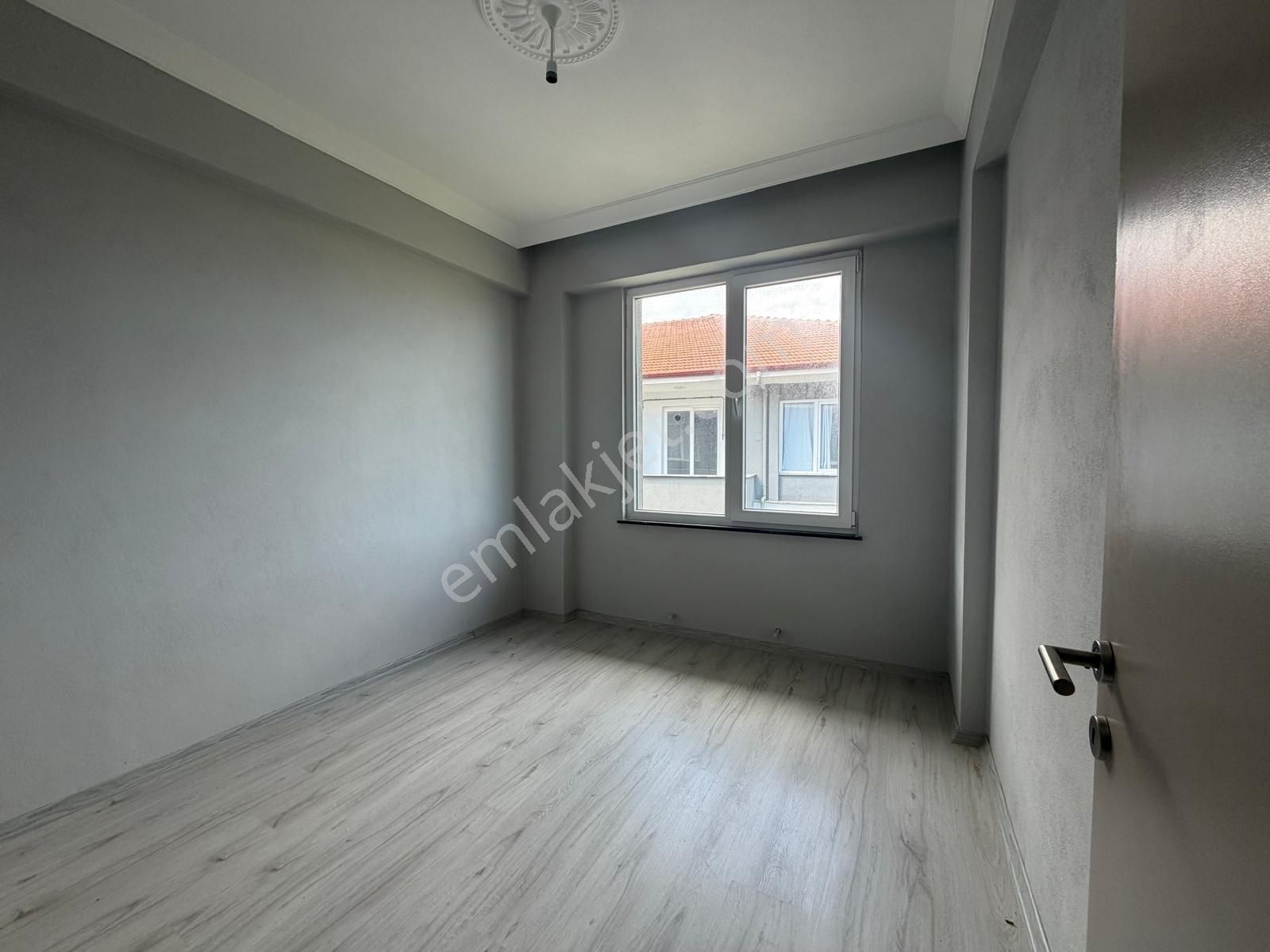 Kocaali Yalı Mahallesi Havuzlu Site İçerisinde 1+1 Sıfır Daire - Görsel 24